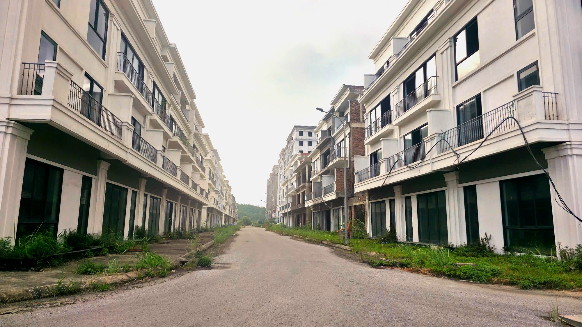 Quảng Ninh siết chặt c&ocirc;ng t&aacute;c nghiệm thu c&ocirc;ng tr&igrave;nh x&acirc;y dựng- Ảnh 1.