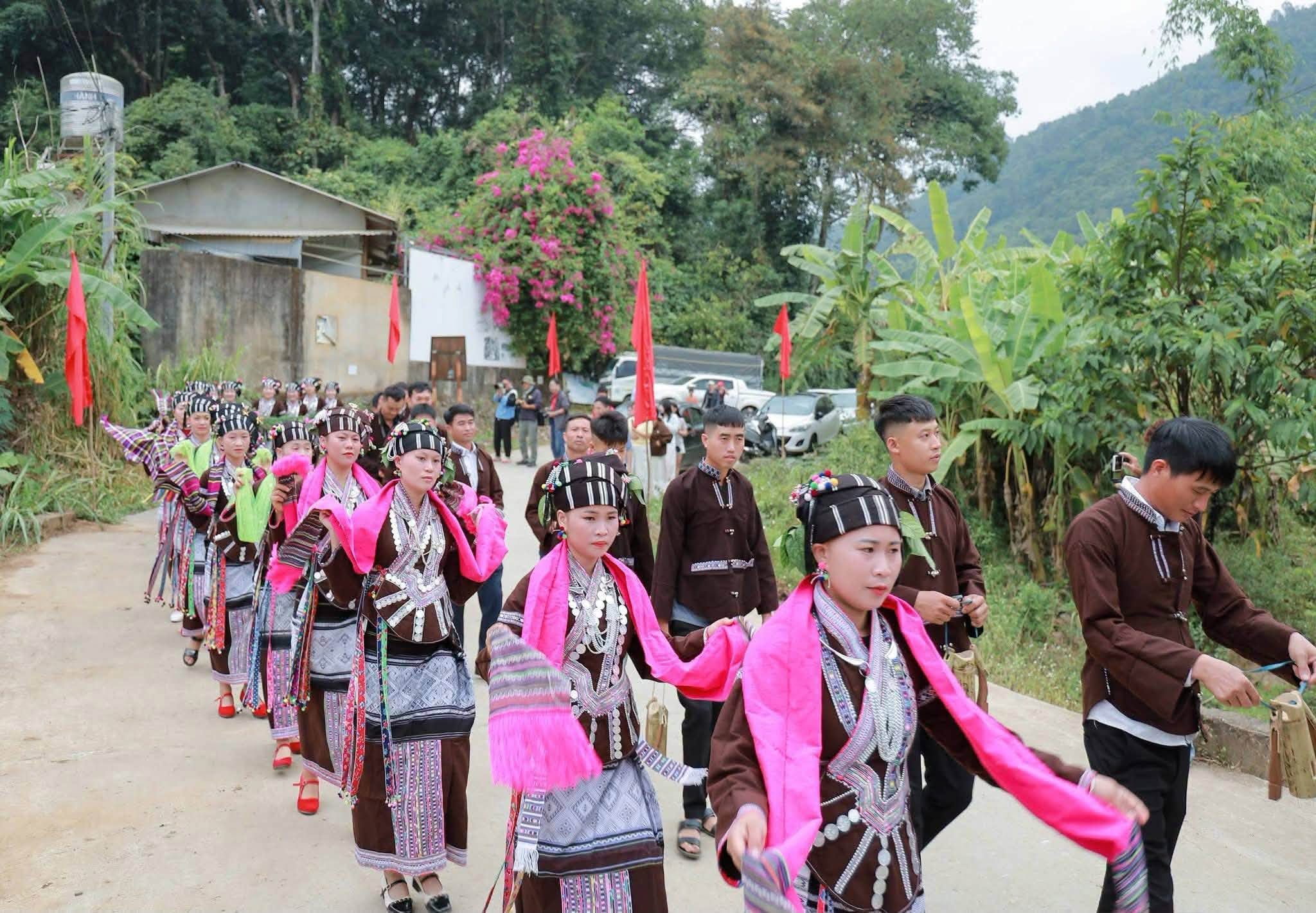 Nông thôn mới Lai Châu- tạo đột phá trong giai đoạn phát triển mới. - Ảnh 4.