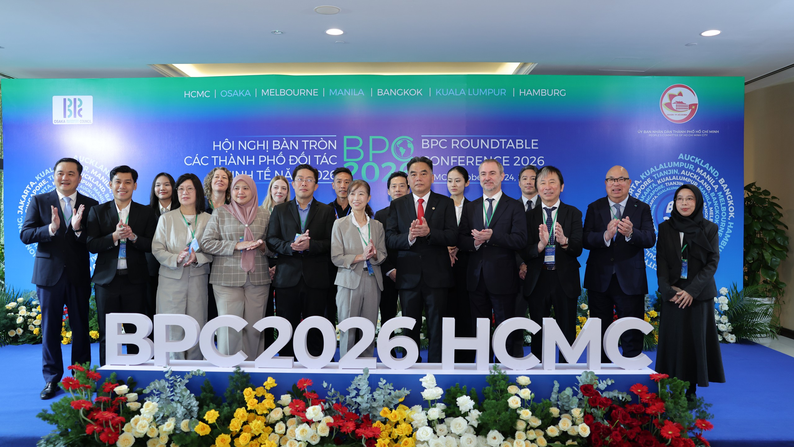 TP.HCM th&uacute;c đẩy hợp t&aacute;c quốc tế, ph&aacute;t triển đ&ocirc; thị xanh v&agrave; bền vững- Ảnh 2.