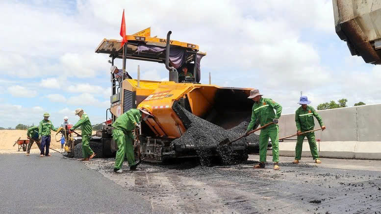 Ng&agrave;nh X&acirc;y dựng - Giao th&ocirc;ng cần chiến lược nh&acirc;n lực d&agrave;i hạn - Ảnh 2.