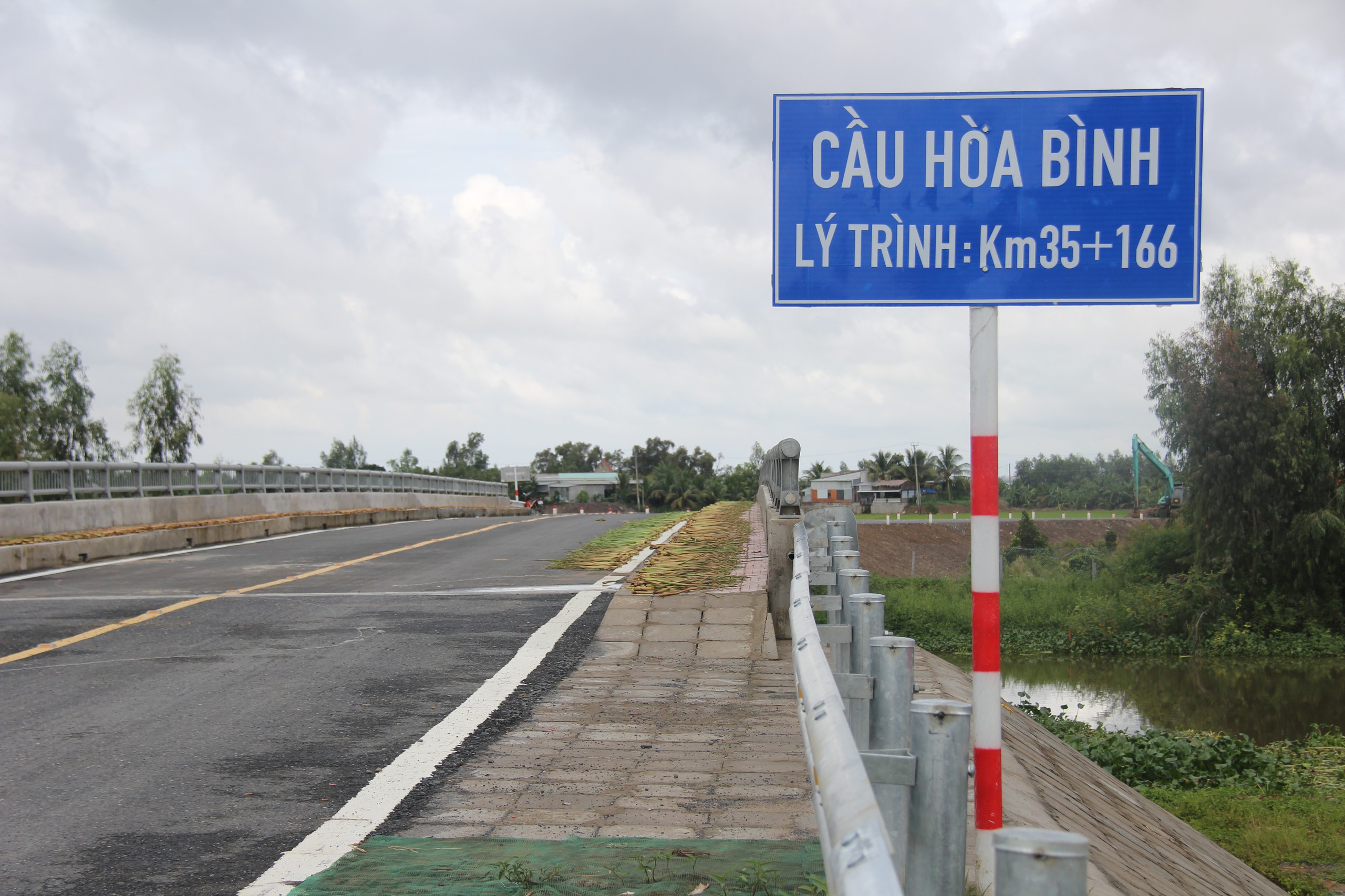 Đốc th&uacute;c tiến độ tuyến đường gần ngh&igrave;n tỷ ở Đồng Th&aacute;p- Ảnh 3.