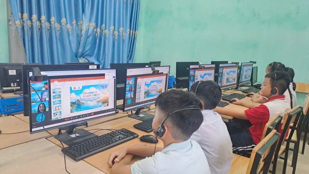 Học sinh đặc khu C&ocirc; T&ocirc; h&agrave;o hứng tham gia dự &aacute;n "Tiếng Anh cho em" - Ảnh 6.
