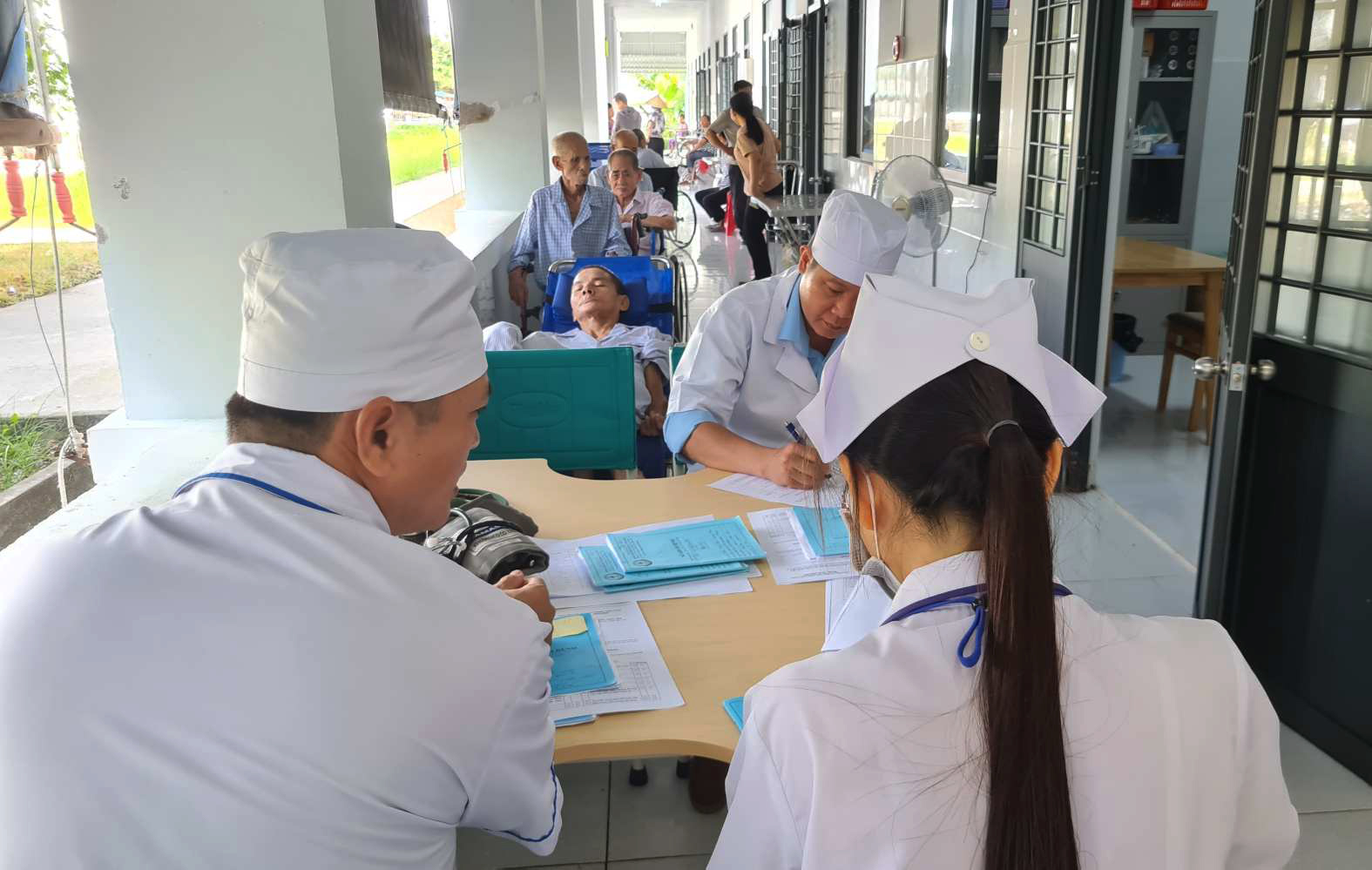 Cà Mau khám sức khỏe cho hơn 2,5 triệu lượt người- Ảnh 3.