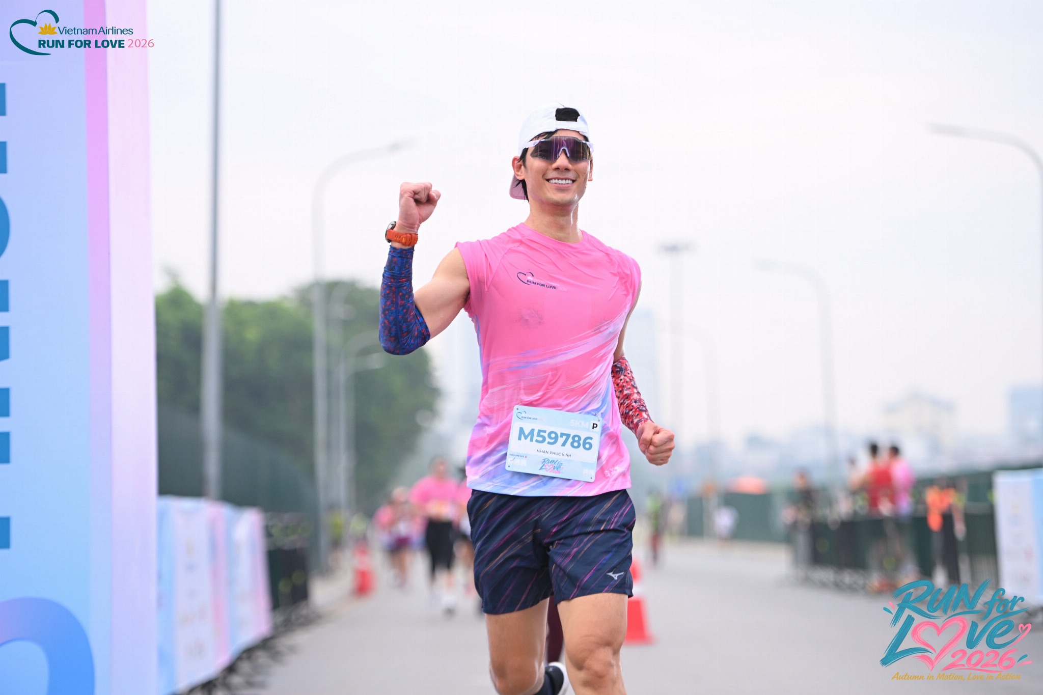 Hơn 2.000 vận động viên tranh tài tại giải chạy “Run For Love” của Vietnam Airlines - Ảnh 6.
