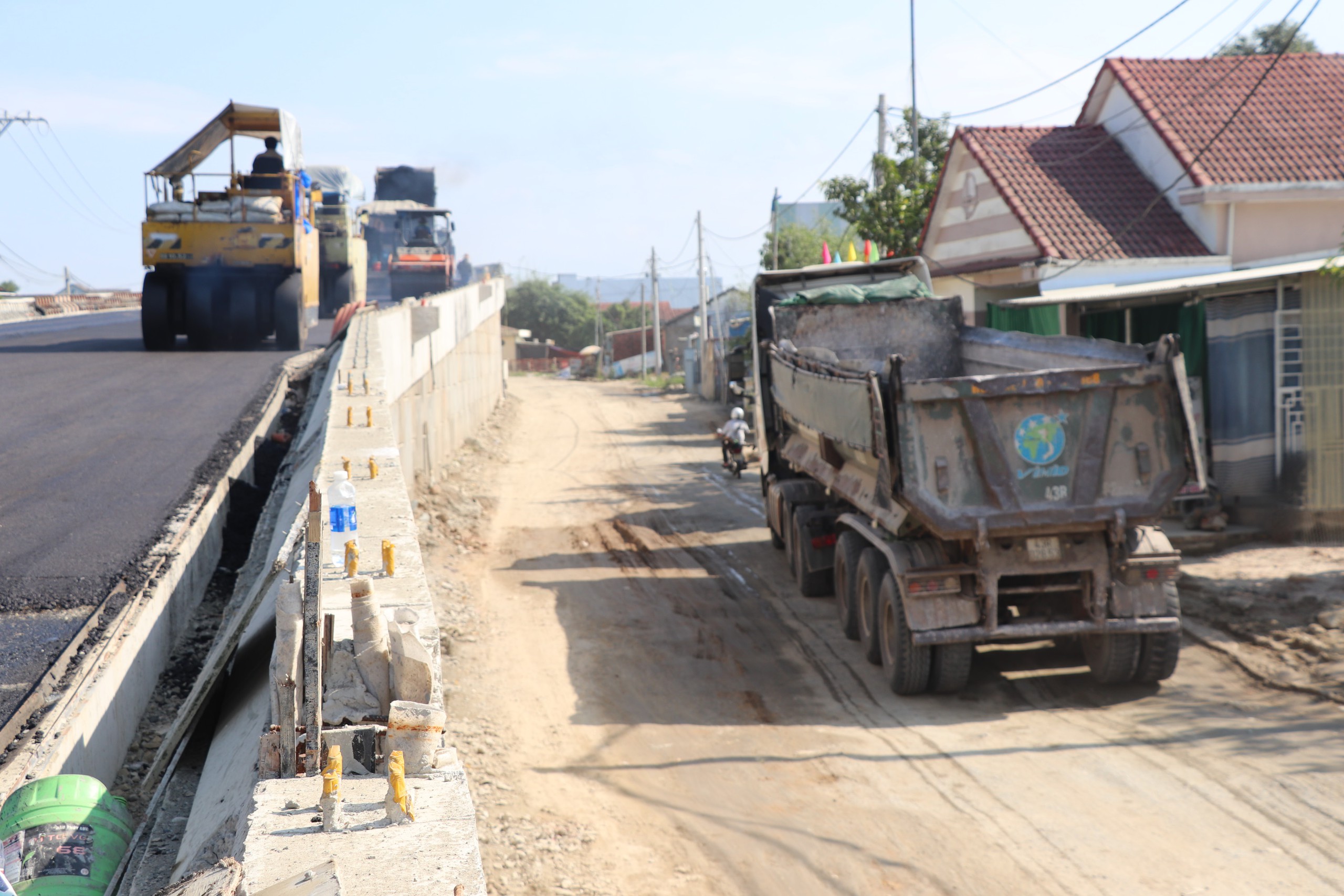 Diện mạo dự &aacute;n QL14E qua Đ&agrave; Nẵng hơn 1.800 tỷ đồng trước ng&agrave;y kết th&uacute;c thời hạn thi c&ocirc;ng- Ảnh 3.