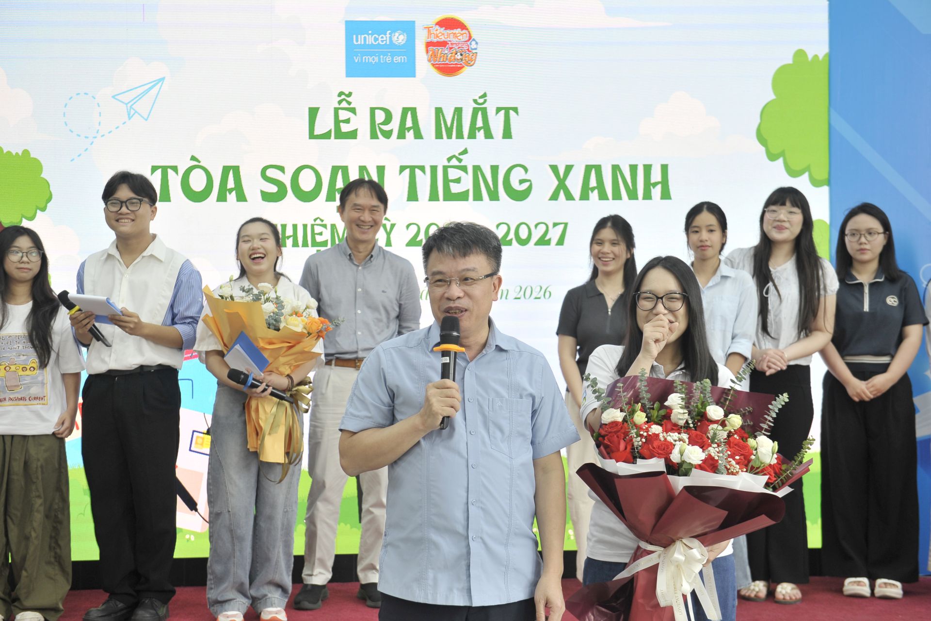 T&ograve;a soạn Tiếng Xanh: &Yacute; tưởng xanh, tiếng n&oacute;i xanh - Ảnh 6.