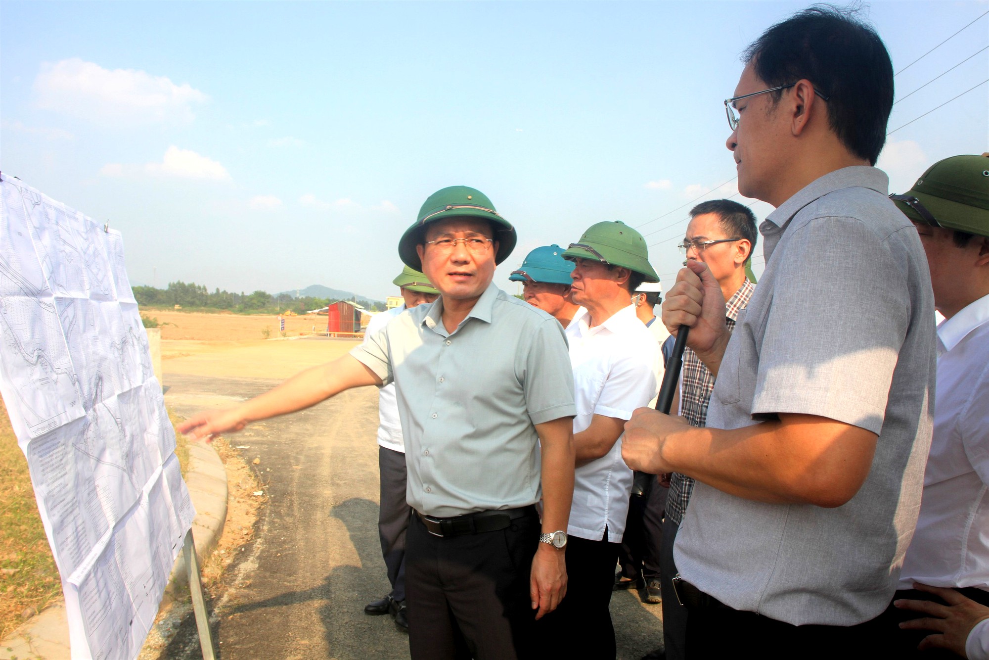 Phú Thọ gỡ điểm nghẽn, đẩy nhanh tiến độ dự án đô thị xanh khu vực Vĩnh Phúc - Ảnh 2.
