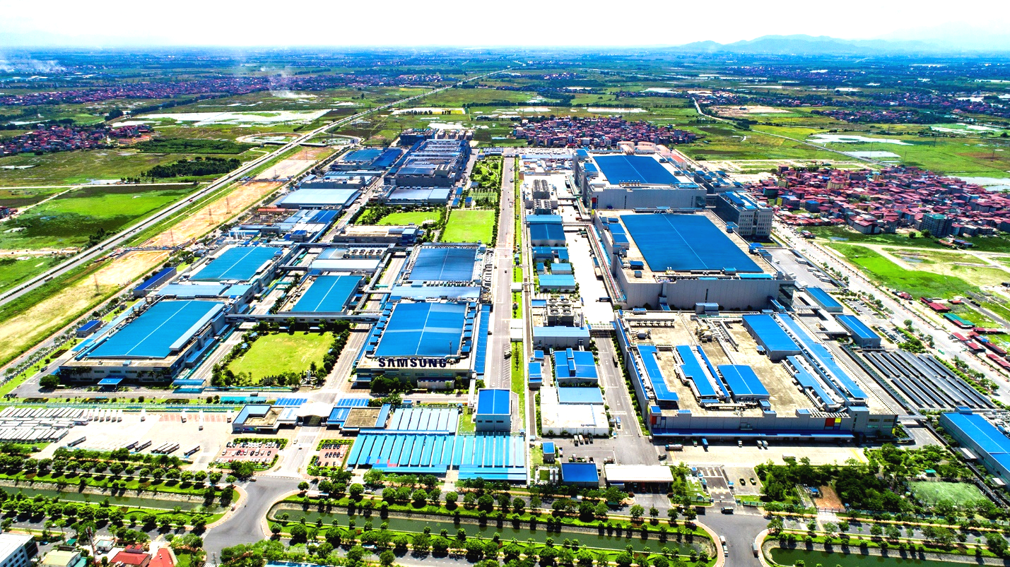 Bất động sản công nghiệp: Từ lợi thế quỹ đất đến cuộc đua về hạ tầng và năng lực- Ảnh 1.
