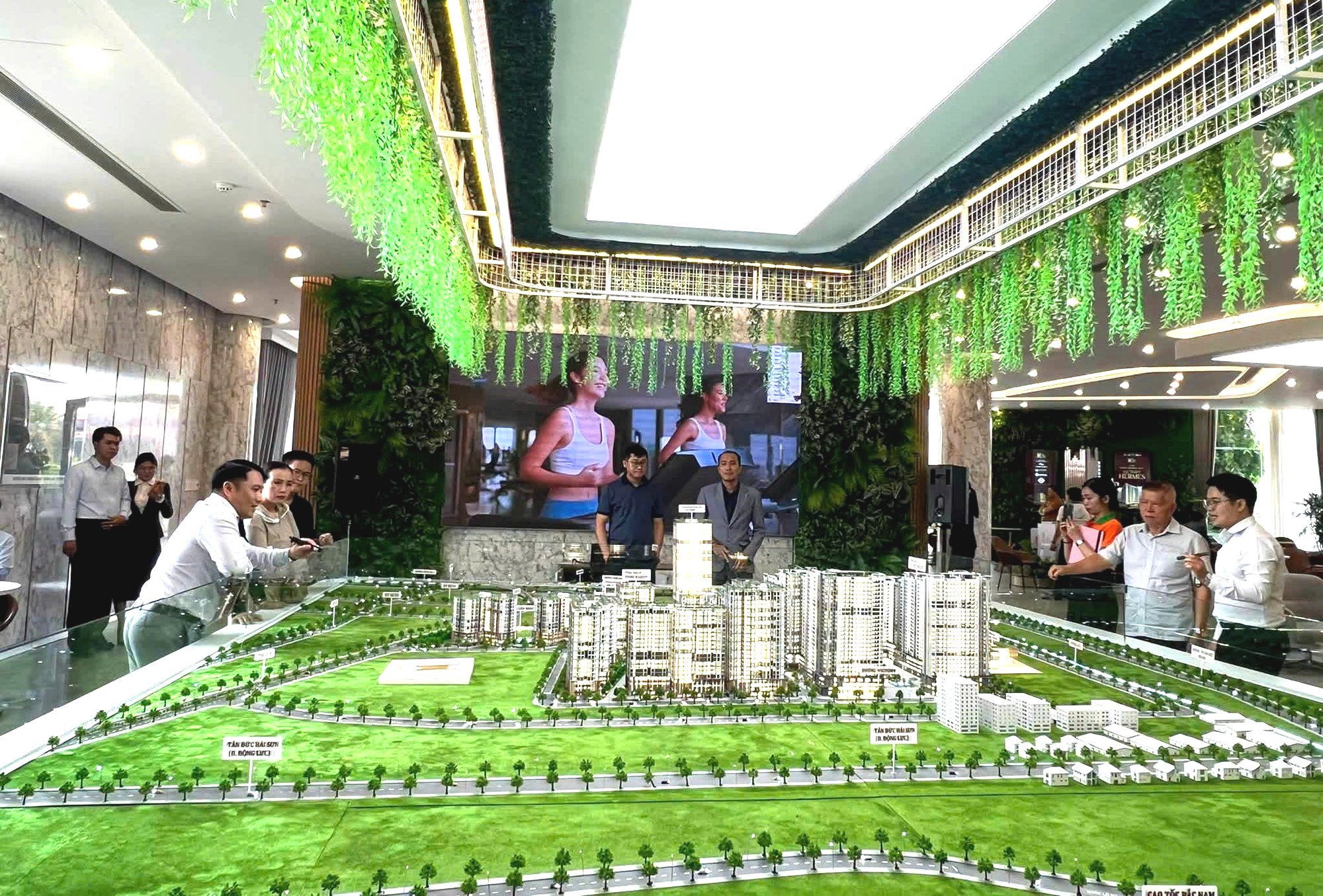 Ho&agrave;n thiện khung ph&aacute;p l&yacute; khi sửa đổi Luật Kinh doanh bất động sản- Ảnh 1.
