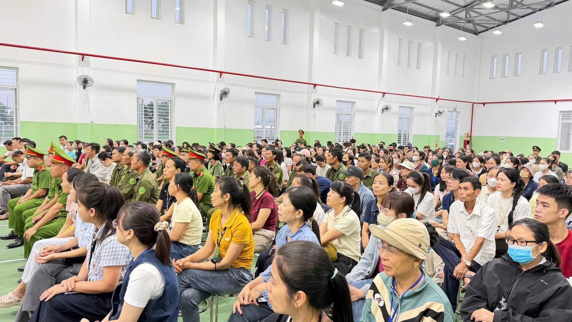 Thanh Ho&aacute;: Gần 1.000 c&ocirc;ng nh&acirc;n được đ&agrave;o tạo kỹ năng l&aacute;i xe an to&agrave;n- Ảnh 1.