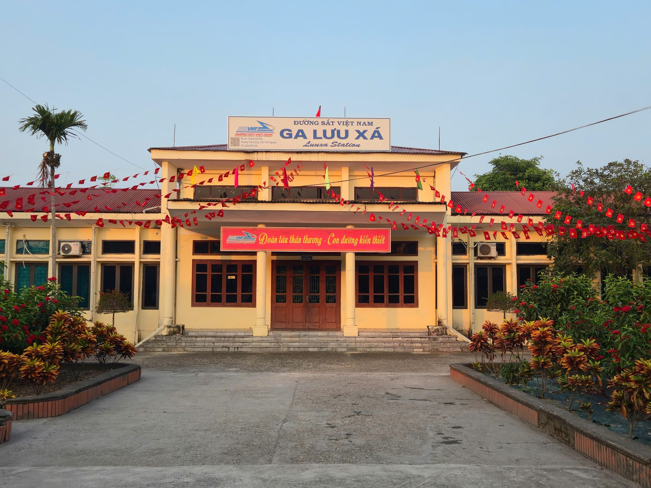 Chuyến t&agrave;u di sản v&agrave; h&agrave;nh tr&igrave;nh kh&aacute;m ph&aacute; xứ Tr&agrave;- Ảnh 14.