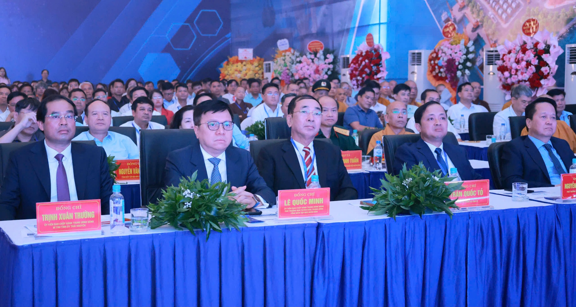 Th&aacute;i Nguy&ecirc;n khởi c&ocirc;ng cảng Y&ecirc;n B&igrave;nh v&agrave; khu d&acirc;n cư hơn 756 tỷ đồng- Ảnh 2.