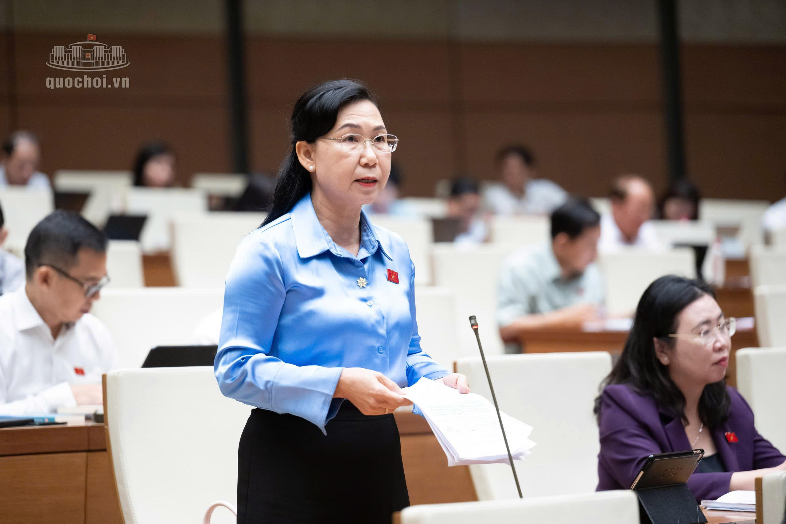 ĐBQH: Đề nghị miễn tiền sử dụng đất cho hộ ngh&egrave;o, cận ngh&egrave;o l&agrave; người d&acirc;n tộc thiểu số - Ảnh 2.
