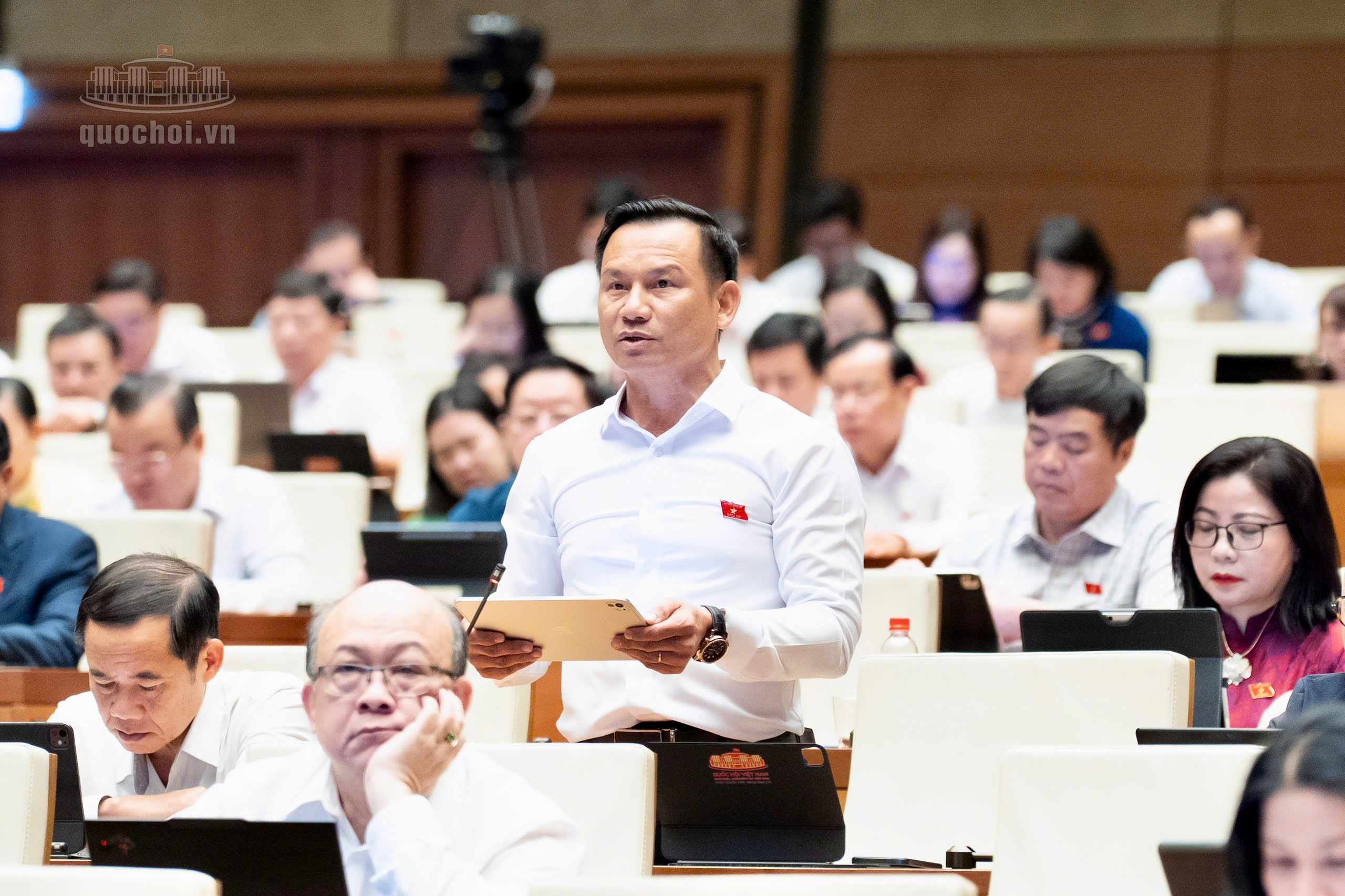 Bảo đảm doanh nghiệp nhỏ v&agrave; vừa được hưởng cơ hội từ c&aacute;c g&oacute;i thầu ng&acirc;n s&aacute;ch - Ảnh 2.