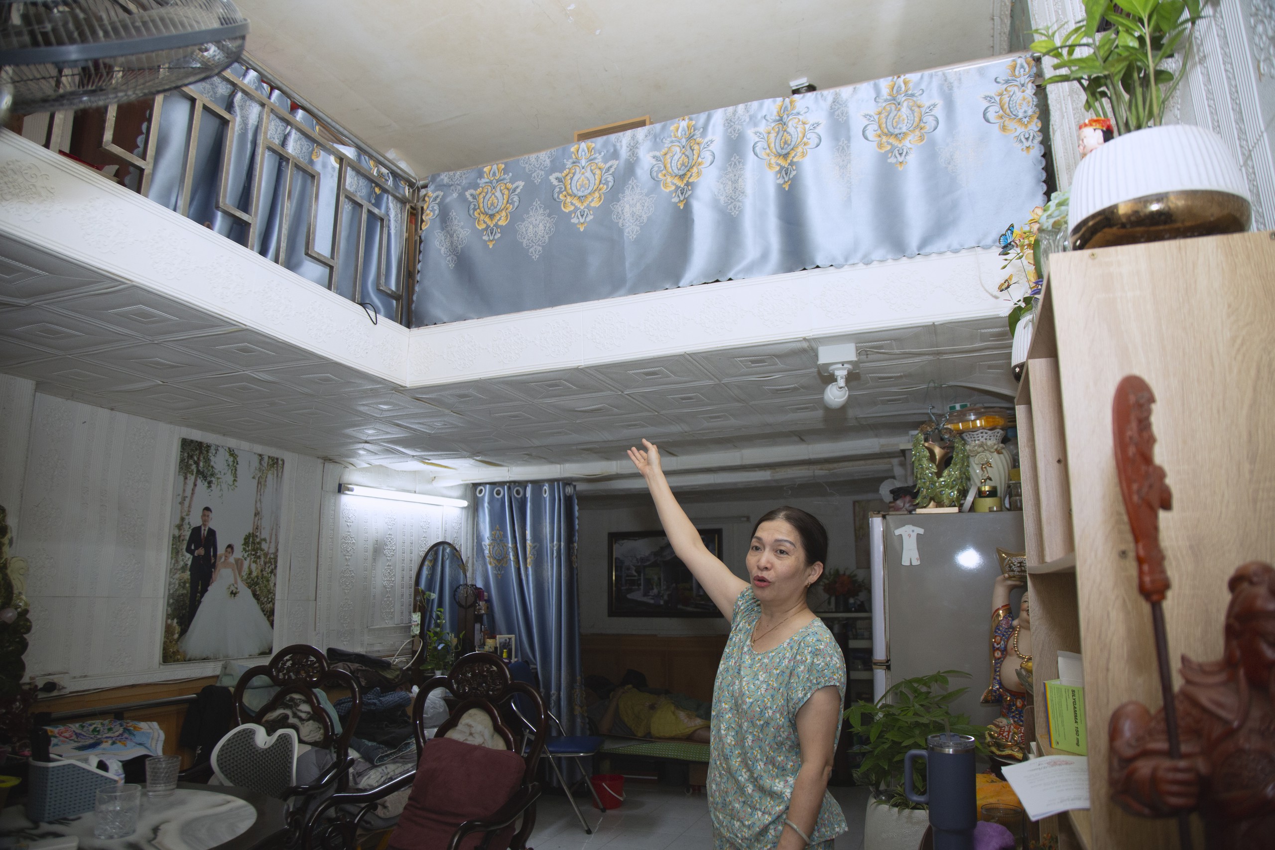 B&ecirc;n trong những căn nh&agrave; chưa đầy 5m&sup2; s&agrave;n/người ở phố cổ H&agrave; Nội - Ảnh 3.