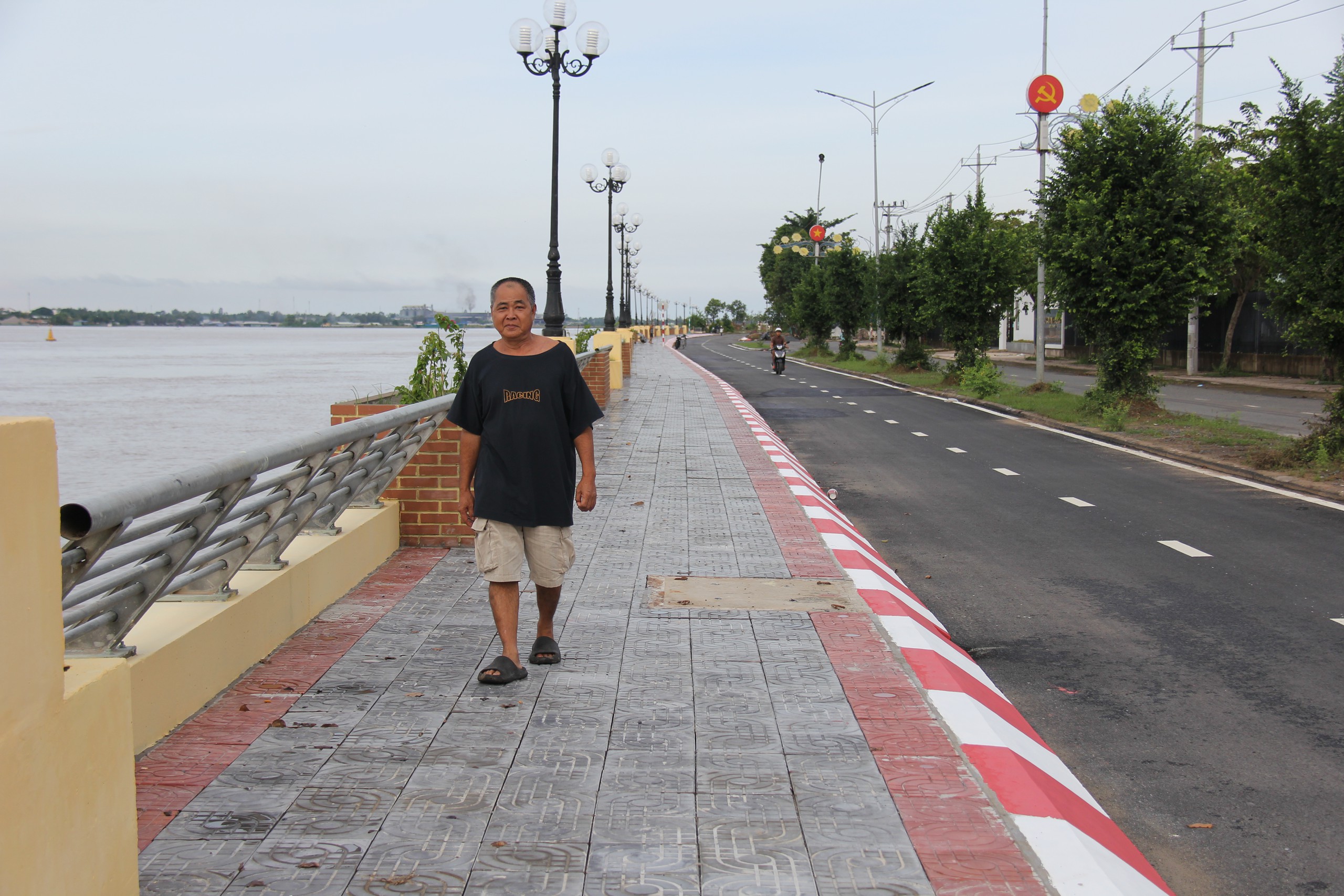 Đồng Th&aacute;p: Diện mạo giao th&ocirc;ng mới v&ugrave;ng bi&ecirc;n giới - Ảnh 2.