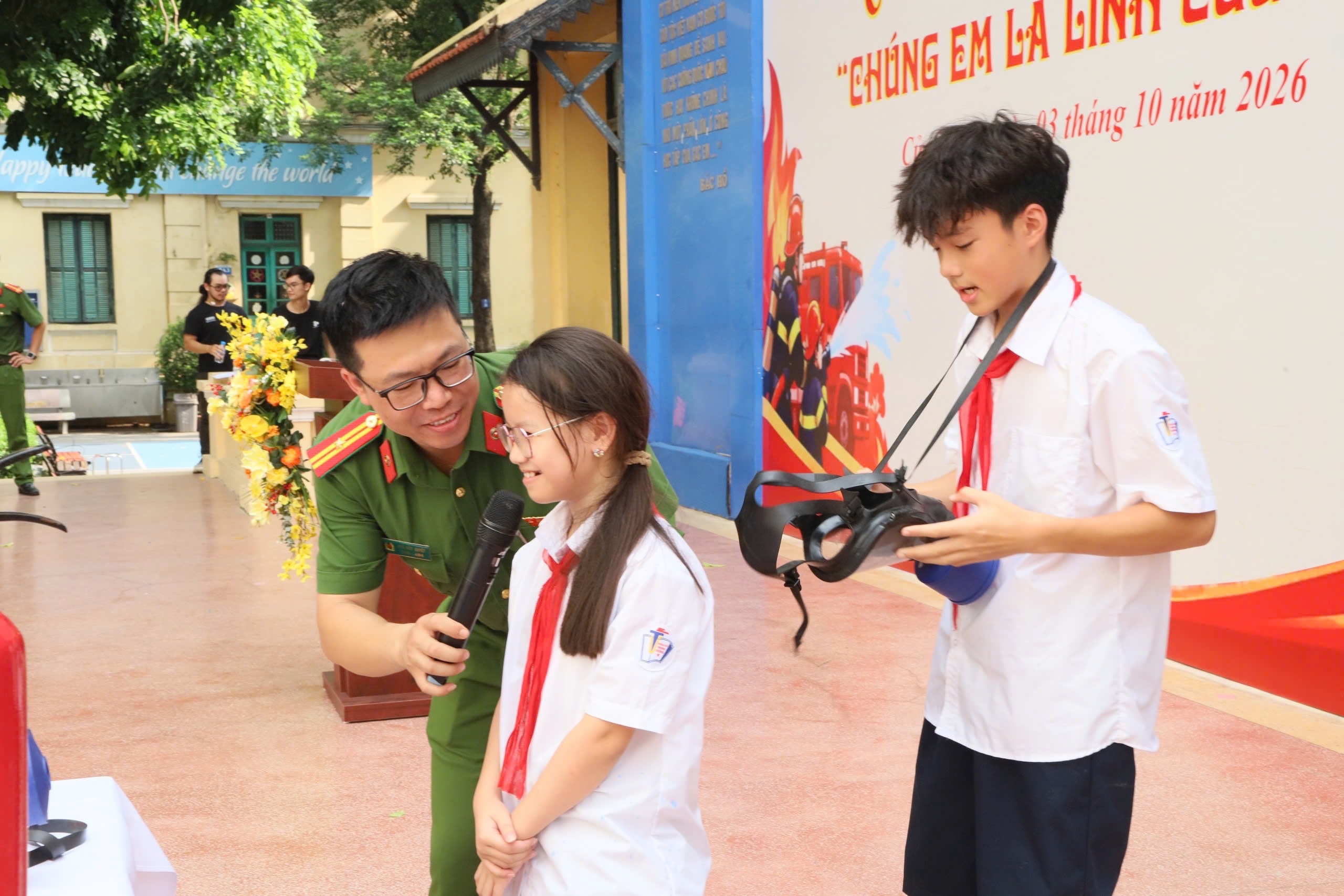 H&agrave; Nội: Trường học tăng cường gi&aacute;o dục, thực h&agrave;nh kỹ năng an to&agrave;n cho học sinh- Ảnh 11.