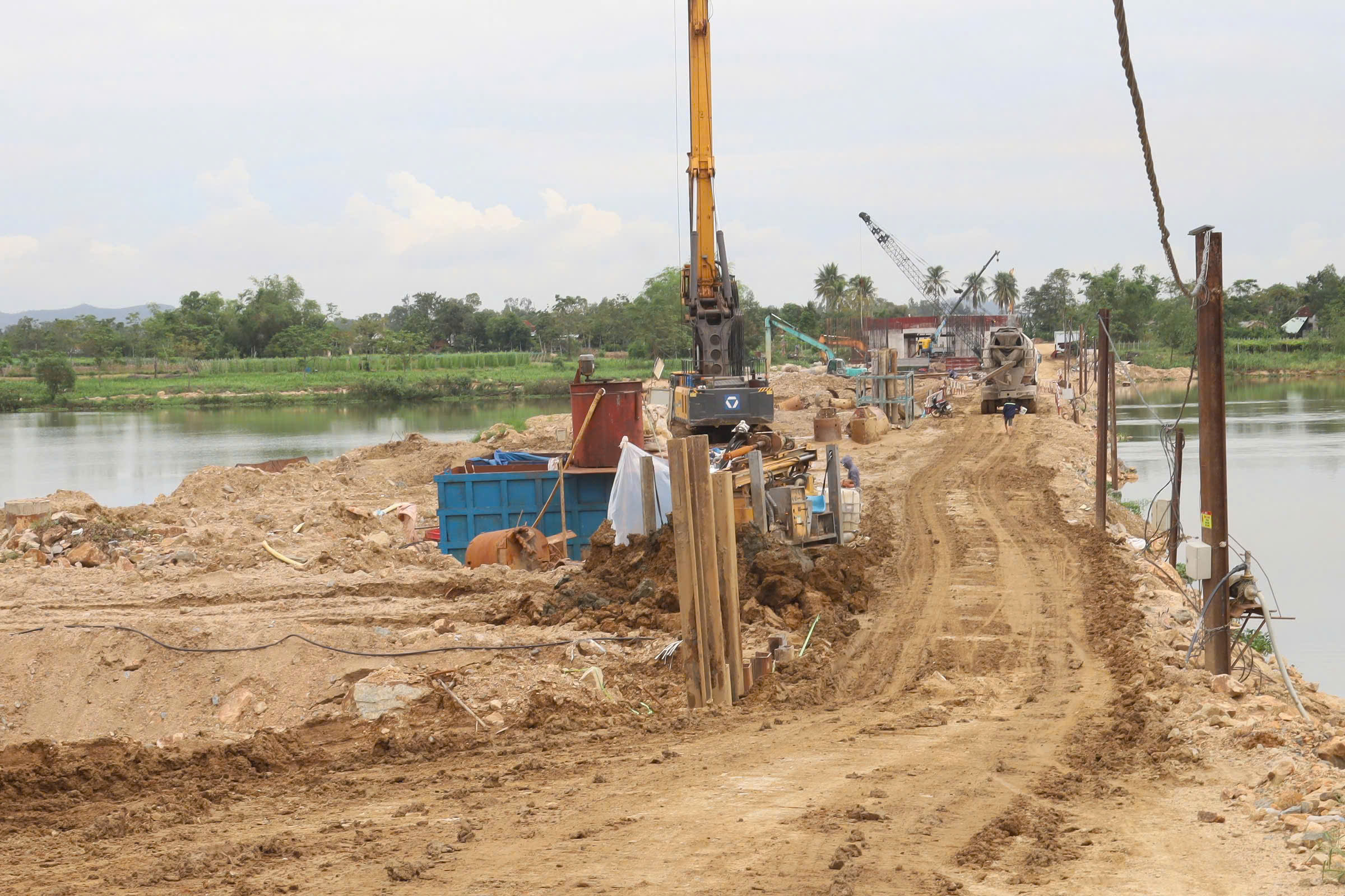 Gia Lai sẽ xử nghi&ecirc;m h&agrave;nh vi "b&aacute;n thầu" khi thi c&ocirc;ng cao tốc Quy Nhơn - Pleiku- Ảnh 1.