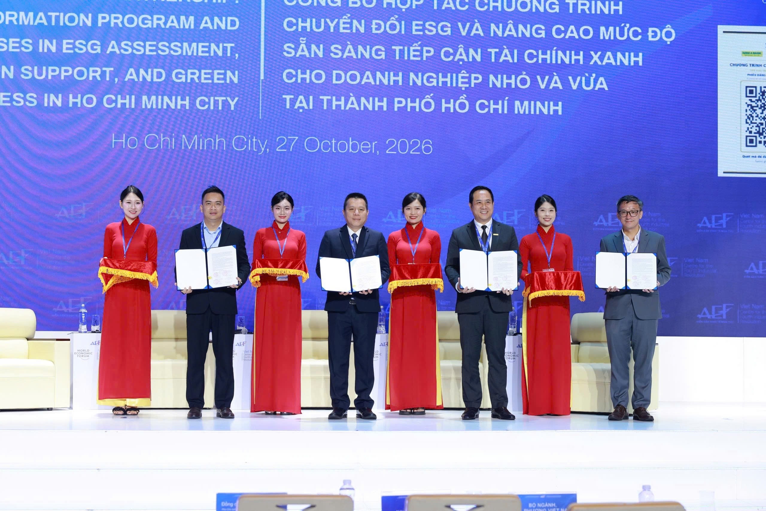 Nam A Bank ghi dấu ấn tại AEF 2026: Kết nối văn h&oacute;a tr&agrave;,  t&agrave;i ch&iacute;nh xanh v&agrave; chuyển đổi số- Ảnh 6.