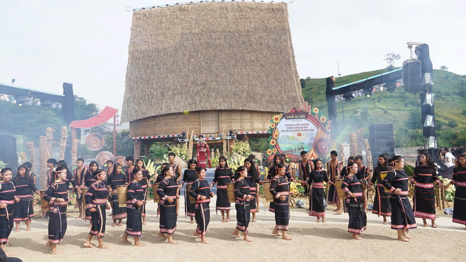 Đen V&acirc;u sẽ biểu diễn tại Festival Cồng chi&ecirc;ng Gia Lai 2026- Ảnh 1.