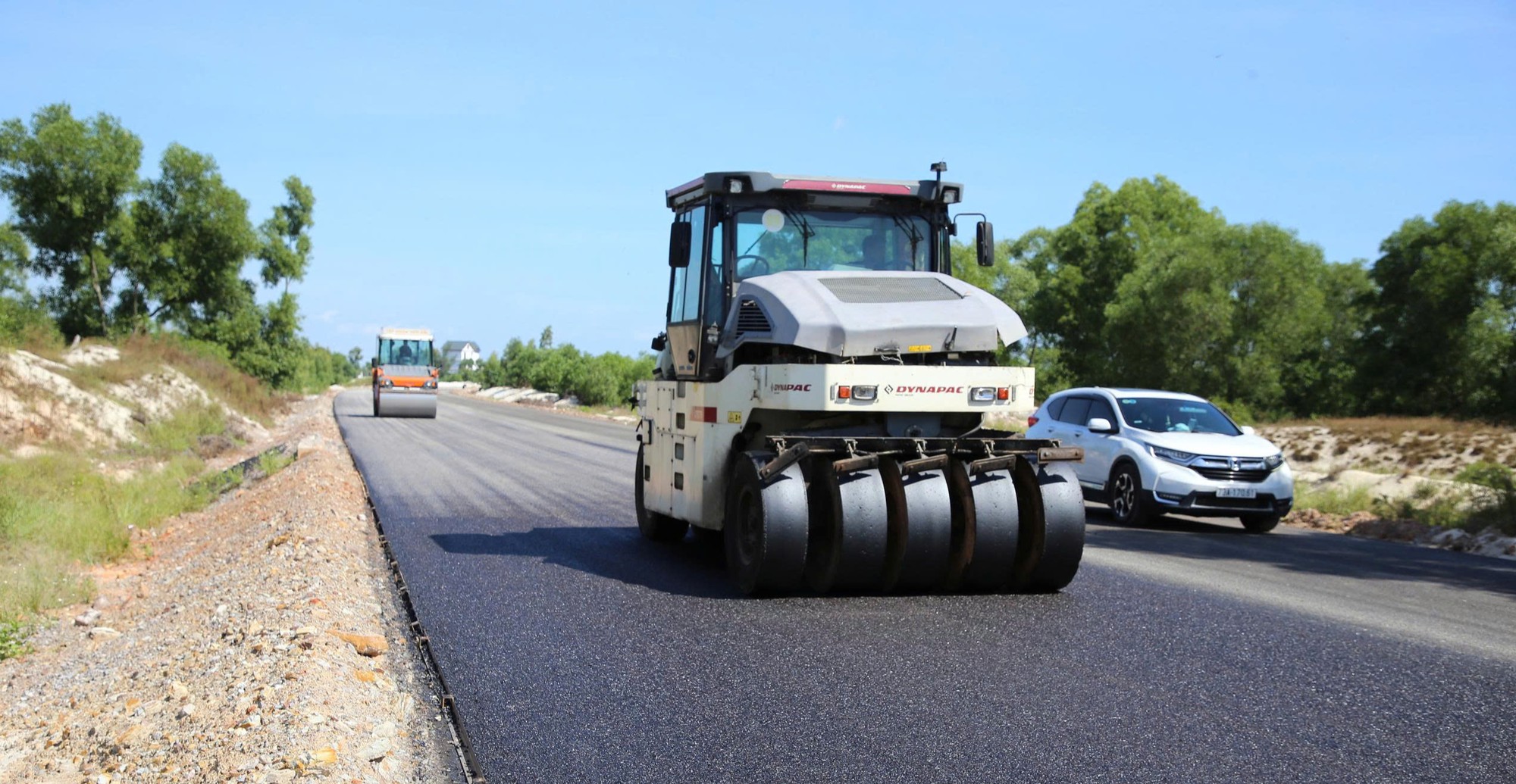 Đường ven biển hơn 1.600 tỷ đồng ở Quảng Trị v&agrave;o chặng nước r&uacute;t- Ảnh 2.