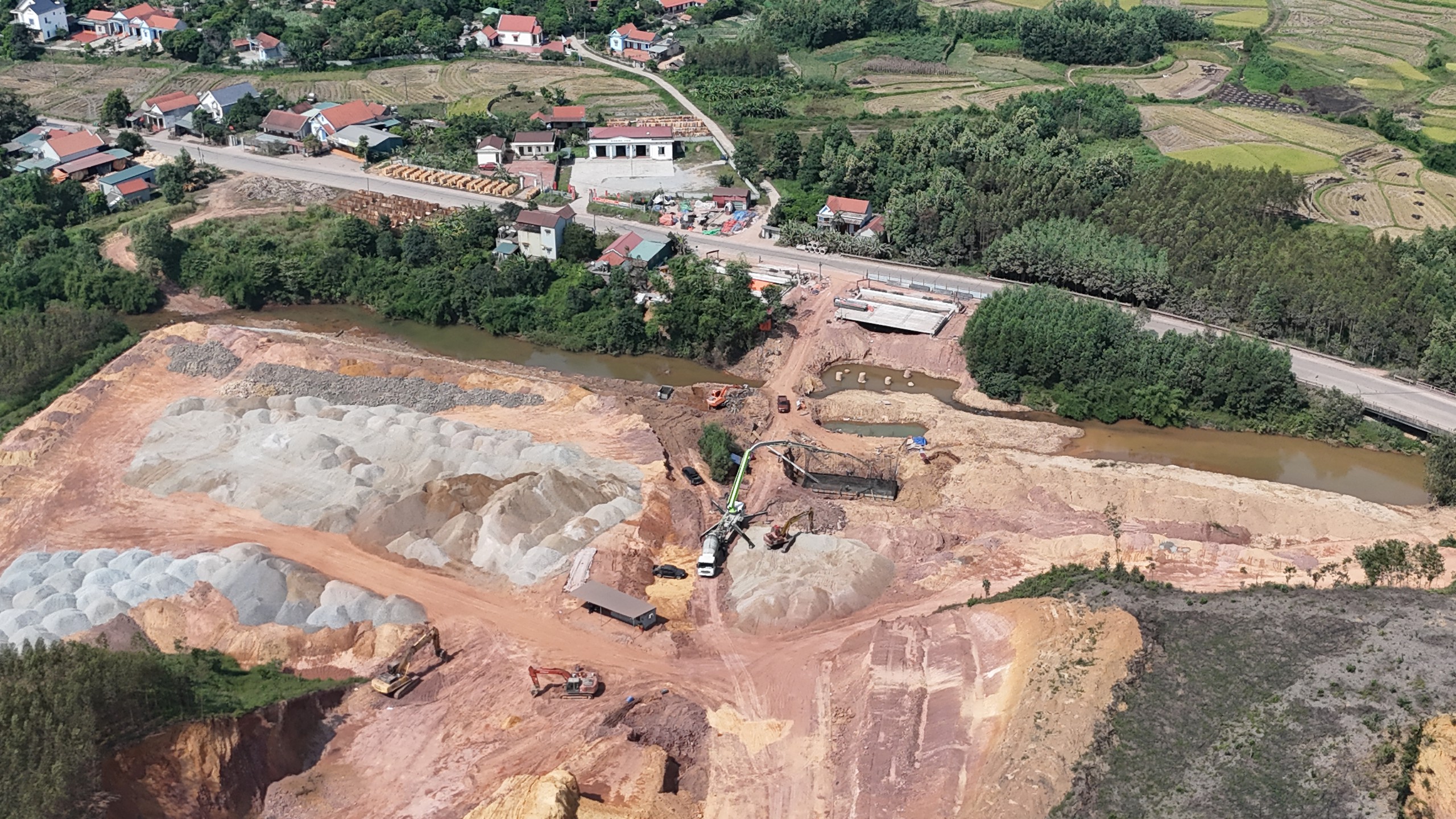 Bắc Ninh: Dồn lực đưa dự &aacute;n cải tạo, n&acirc;ng cấp đường tỉnh 291 về đ&iacute;ch trước tiến độ- Ảnh 13.