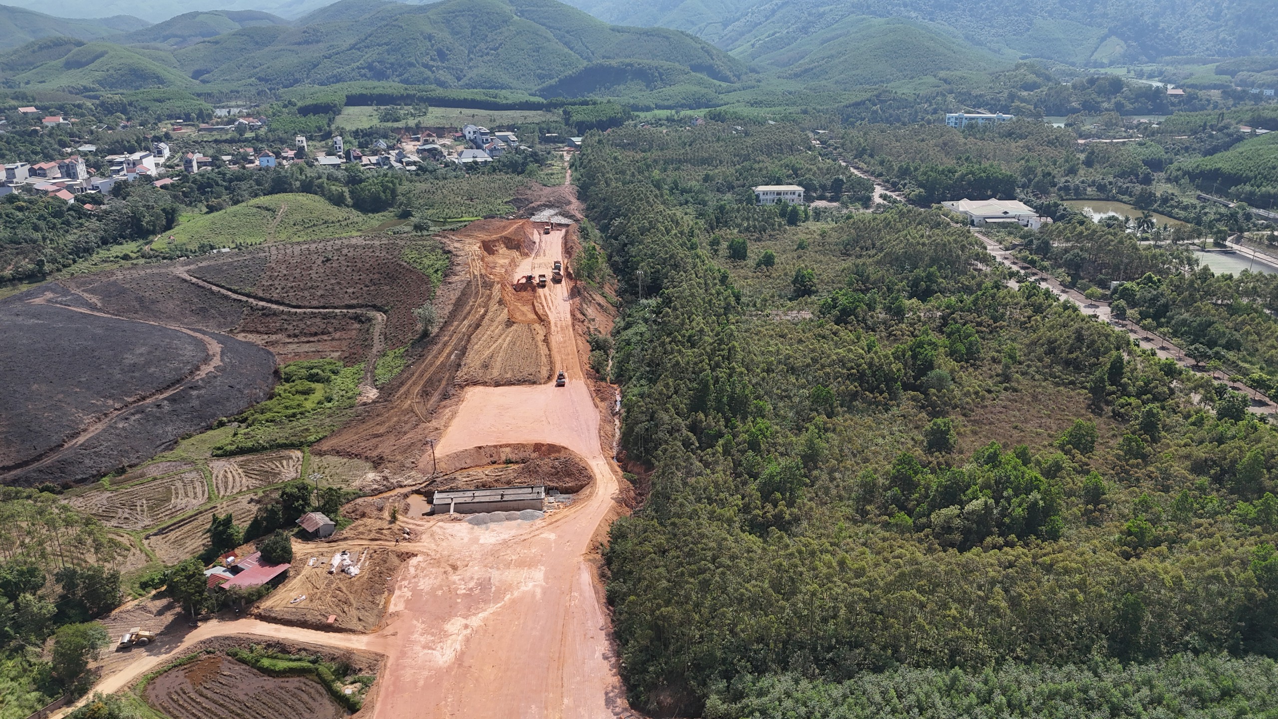 Bắc Ninh: Dồn lực đưa dự &aacute;n cải tạo, n&acirc;ng cấp đường tỉnh 291 về đ&iacute;ch trước tiến độ- Ảnh 18.