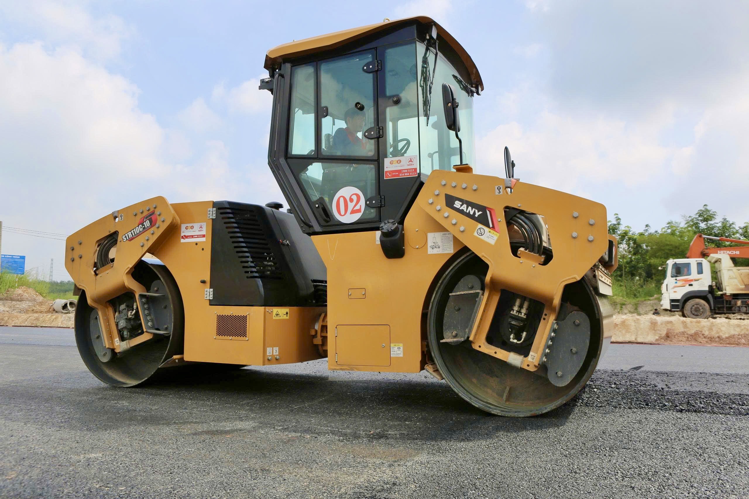 Cao tốc TP.HCM - Thủ Dầu Một - Chơn Th&agrave;nh qua Đồng Nai đang thảm nhựa, tăng tốc về đ&iacute;ch- Ảnh 10.