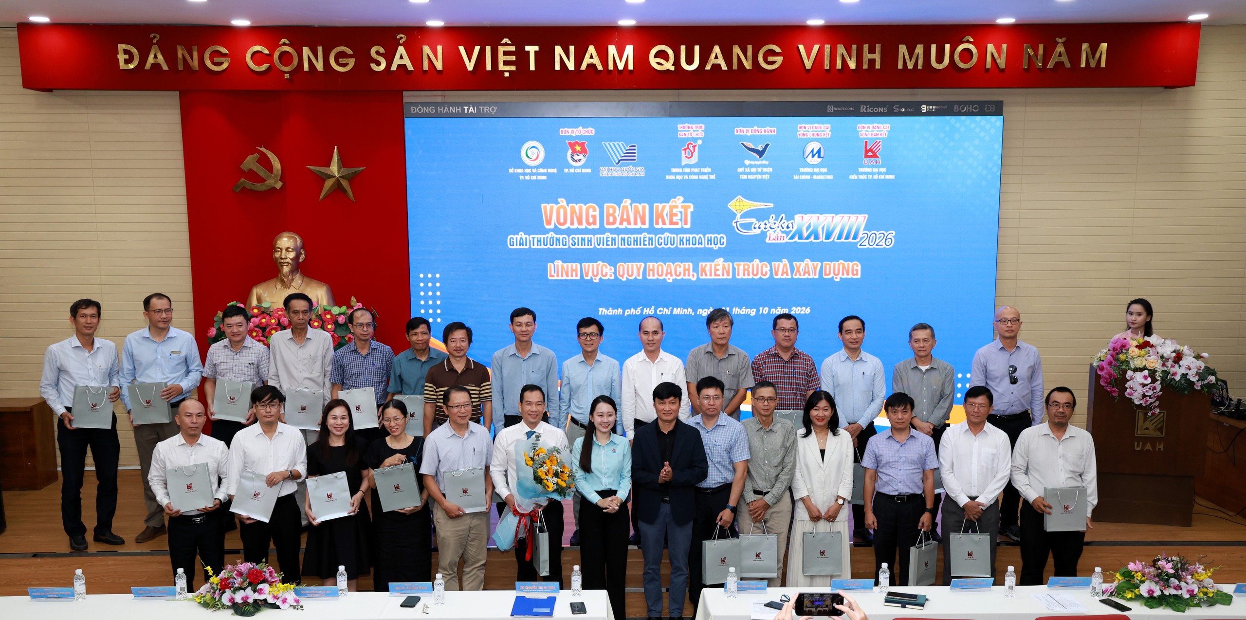 308 sinh vi&ecirc;n tranh t&agrave;i tại V&ograve;ng B&aacute;n kết Giải thưởng Eur&eacute;ka trong lĩnh vực X&acirc;y dựng - Ảnh 3.