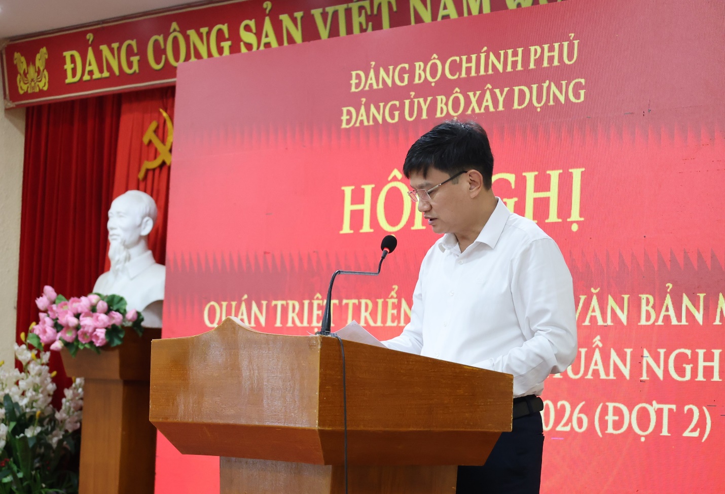 Đảng ủy Bộ X&acirc;y dựng tập huấn c&ocirc;ng t&aacute;c Đảng, triển khai c&aacute;c văn bản mới năm 2026 - Ảnh 2.