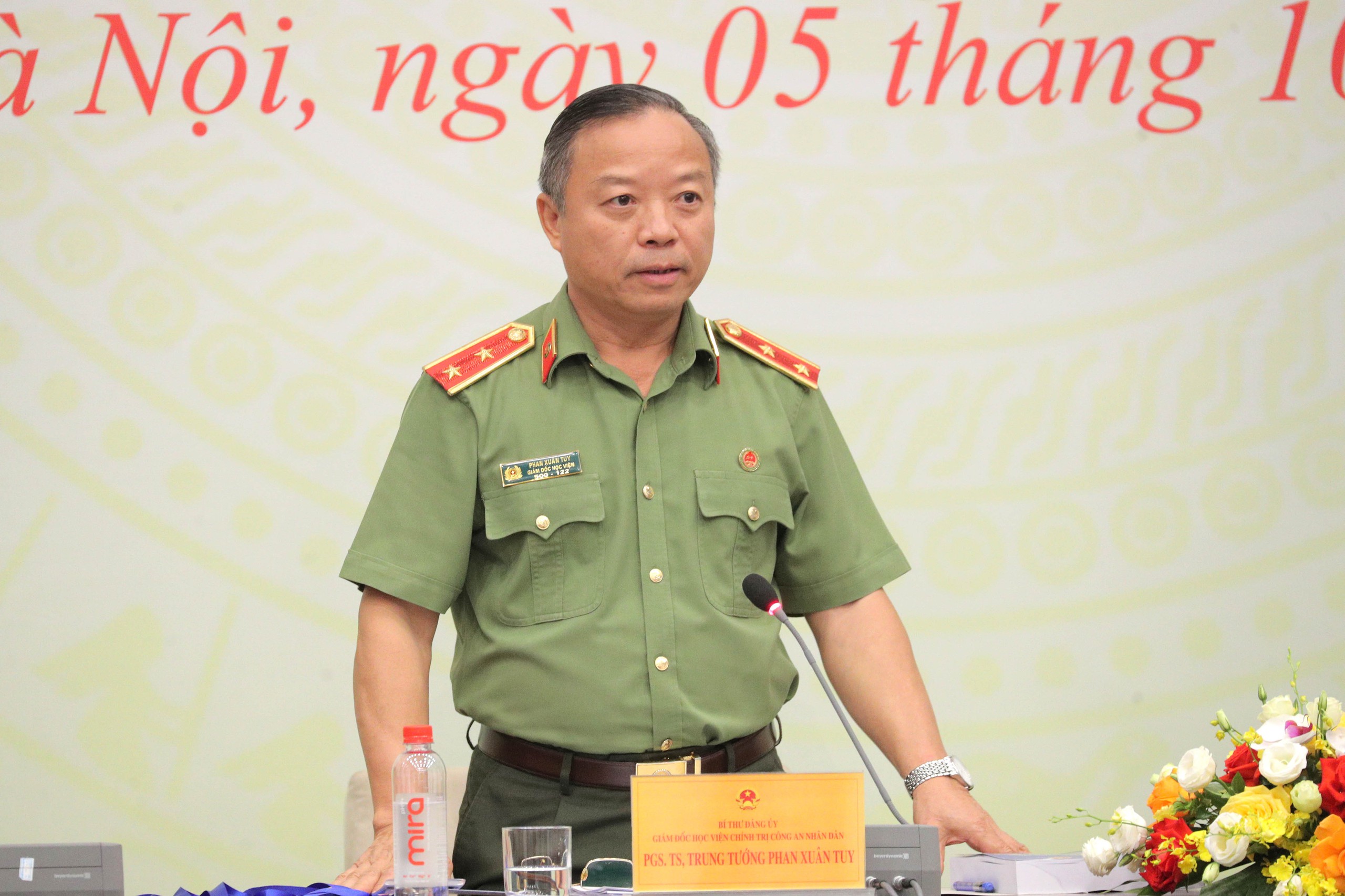 Hơn 200 đại biểu tham dự hội nghị cấp quốc gia về ph&aacute;t huy gi&aacute; trị văn h&oacute;a Việt Nam- Ảnh 3.