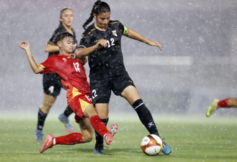 U17 nữ Việt Nam thắng đậm Palestine trong ngày ra quân- Ảnh 2.