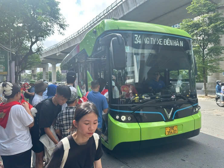 Lộ tr&igrave;nh tuyến bu&yacute;t điện H&agrave; Nội - Hưng Y&ecirc;n khai trương từ ng&agrave;y 8/10 - Ảnh 1.