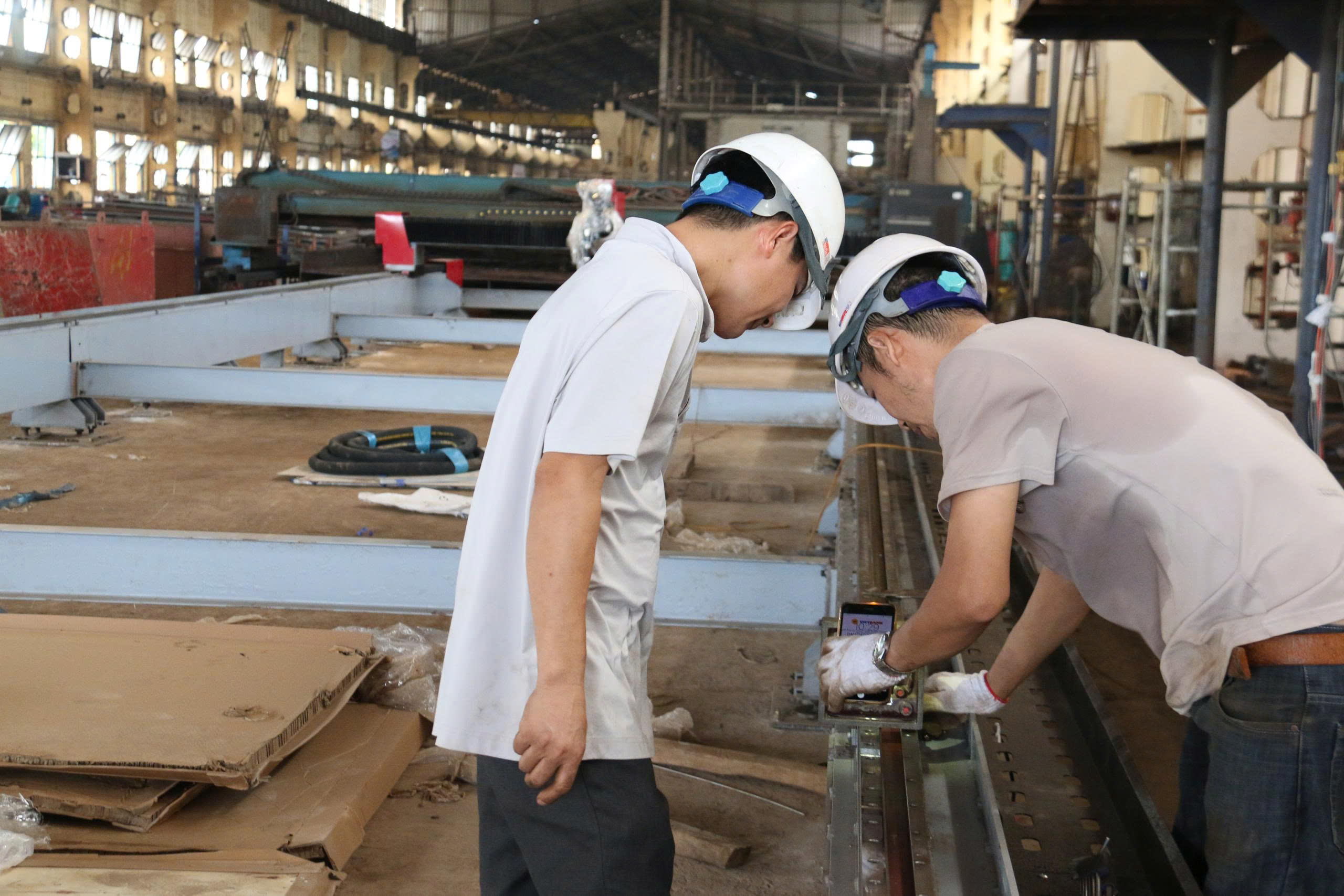 Cận cảnh quy tr&igrave;nh đ&oacute;ng t&agrave;u hiện đại tại C&ocirc;ng ty Đ&oacute;ng t&agrave;u Hạ Long- Ảnh 8.