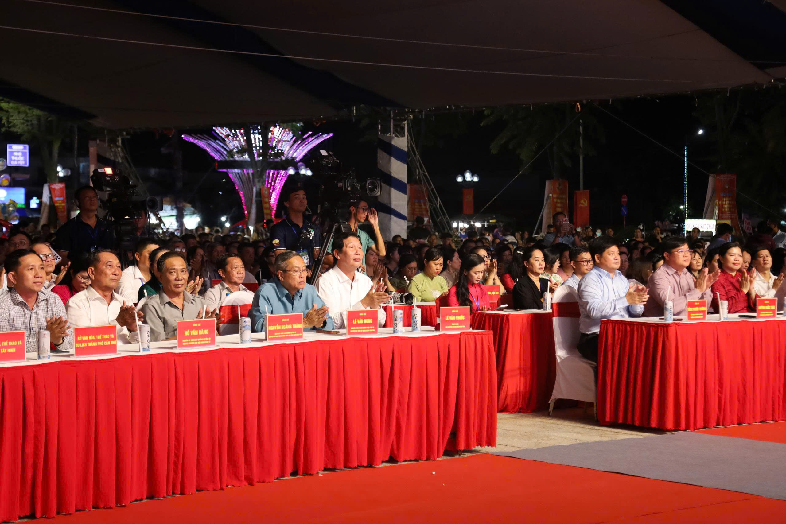 An Giang: Khai mạc lễ hội kỷ niệm 158 năm Anh h&ugrave;ng d&acirc;n tộc Nguyễn Trung Trực hy sinh- Ảnh 2.
