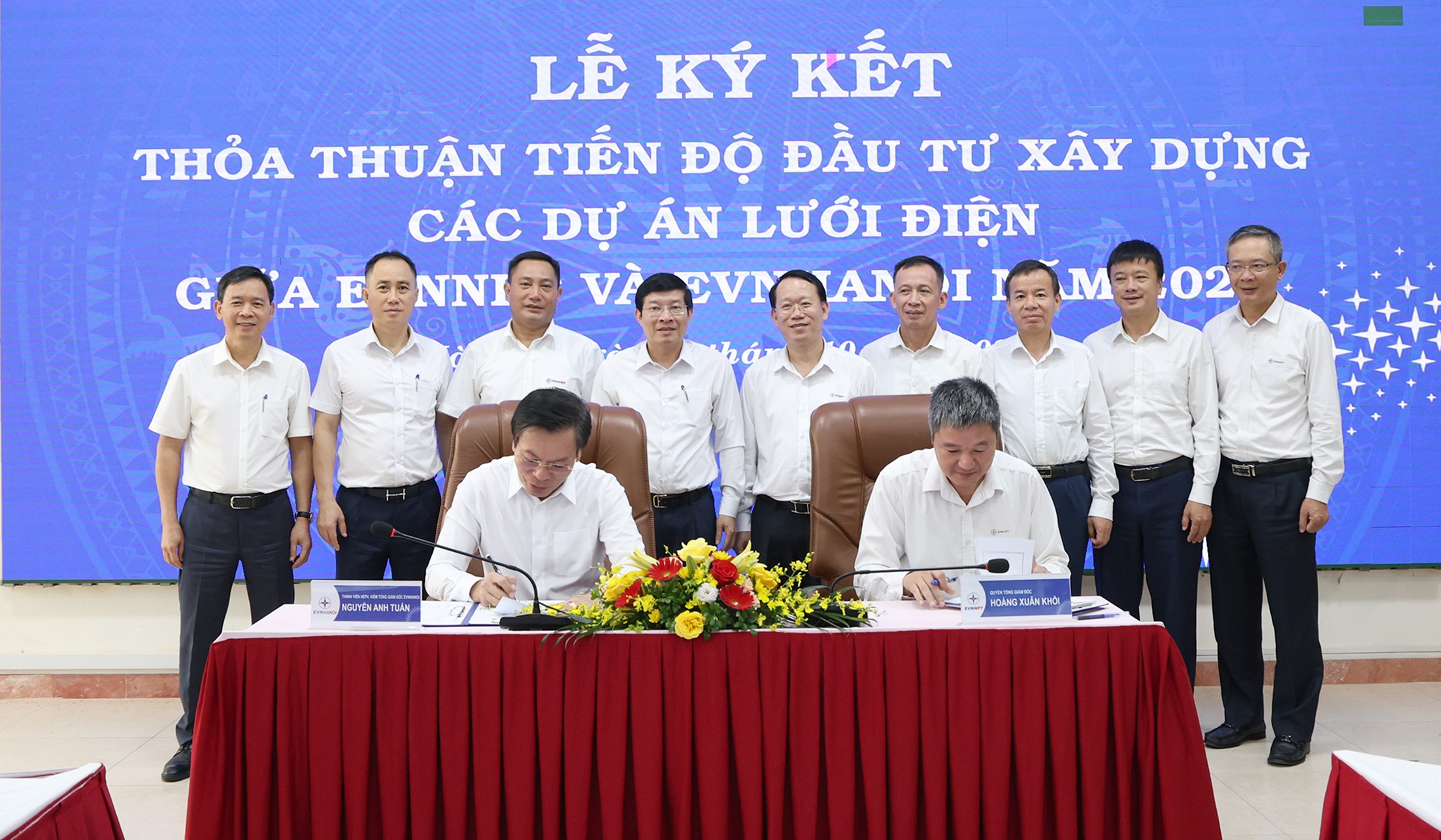 EVNNPT và EVNHANOI tăng cường phối hợp, đồng bộ đầu tư để đảm bảo cung cấp điện cho Thủ đô - Ảnh 4.