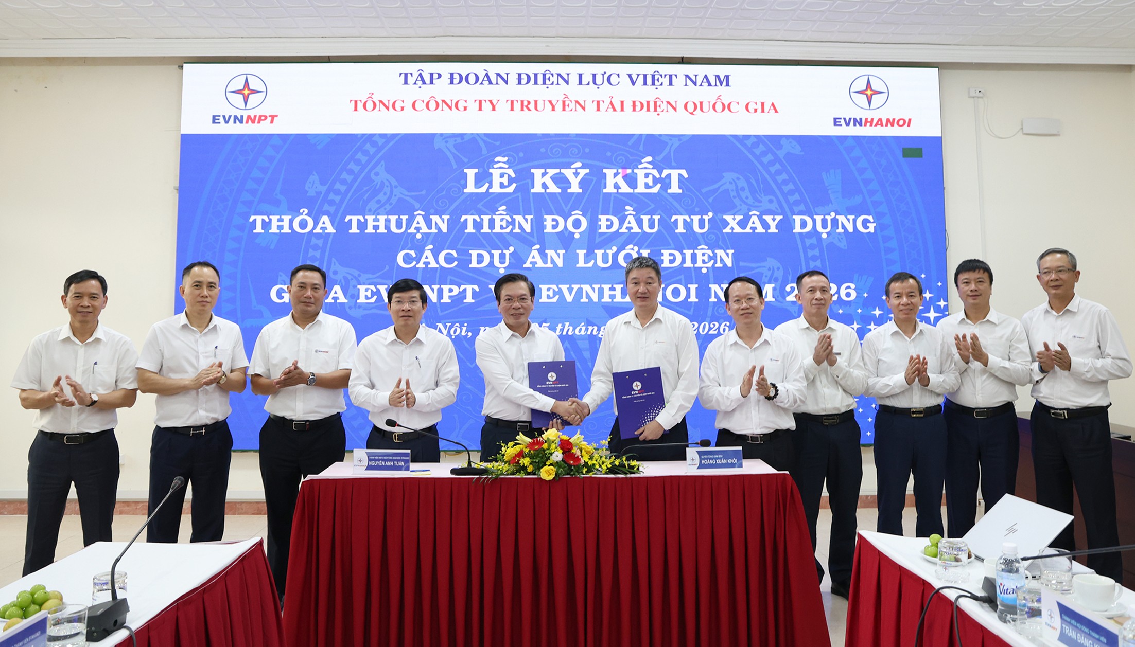 EVNNPT và EVNHANOI tăng cường phối hợp, đồng bộ đầu tư để đảm bảo cung cấp điện cho Thủ đô - Ảnh 5.