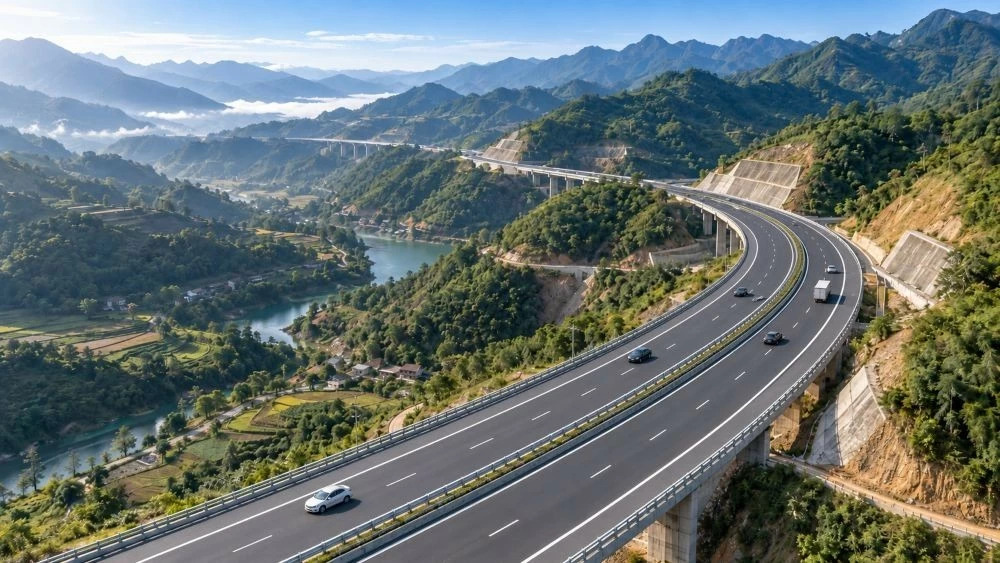 Th&agrave;nh lập Hội đồng thẩm định B&aacute;o c&aacute;o tiền khả thi cao tốc Mộc Ch&acirc;u - Sơn La - Điện Bi&ecirc;n- Ảnh 1.