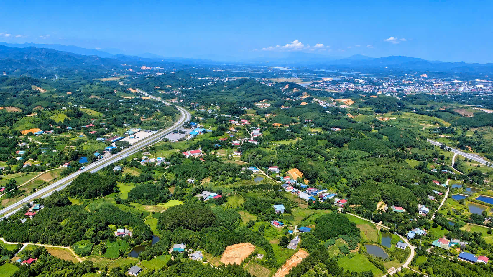 To&agrave;n cảnh Khu c&ocirc;ng nghiệp Trấn Y&ecirc;n rộng tr&ecirc;n 250ha ở L&agrave;o Cai- Ảnh 17.