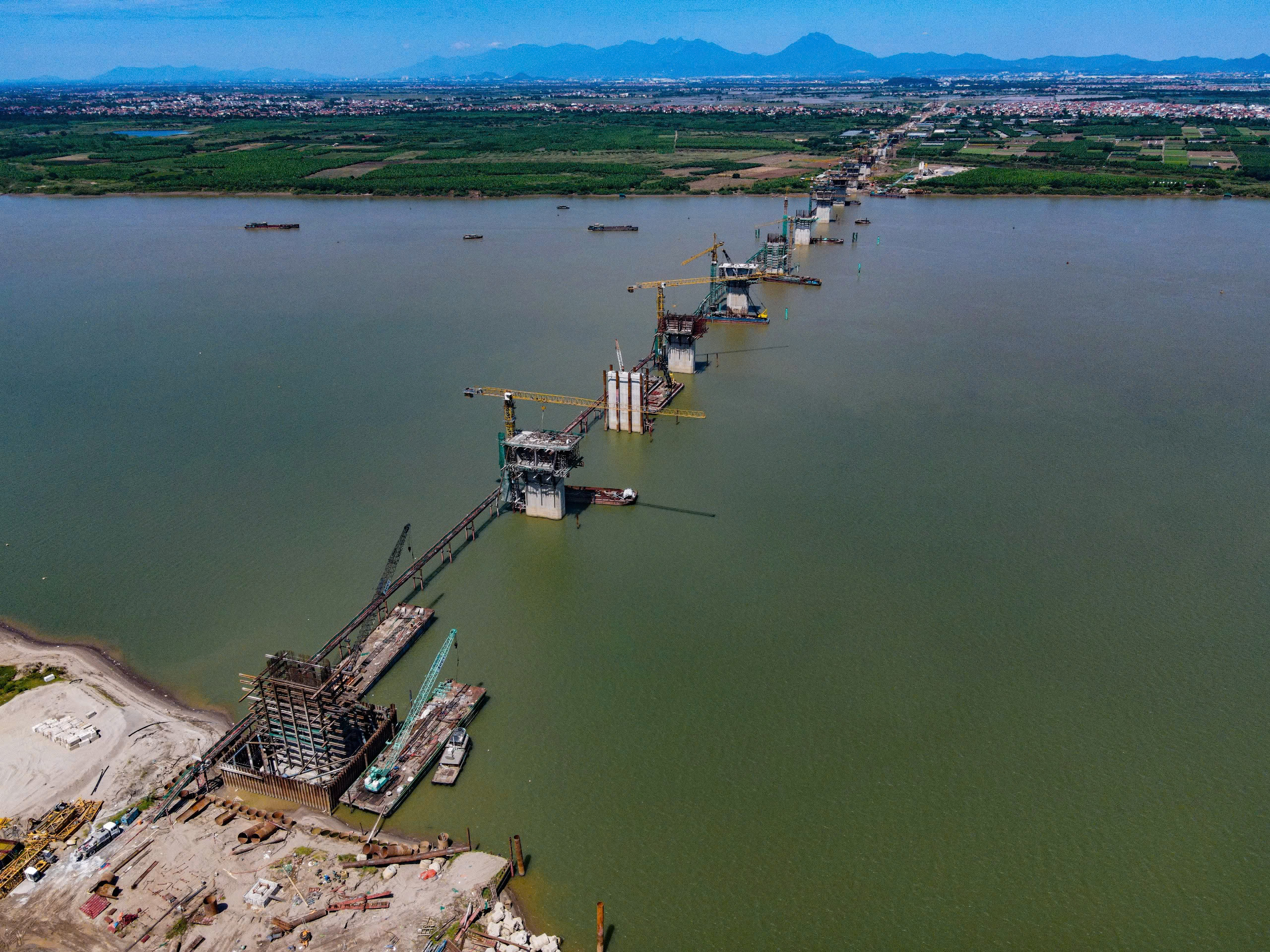 V&agrave;nh đai 4 qua H&agrave; Nội trước giờ G: 15km đường song h&agrave;nh sẵn s&agrave;ng th&ocirc;ng xe- Ảnh 5.