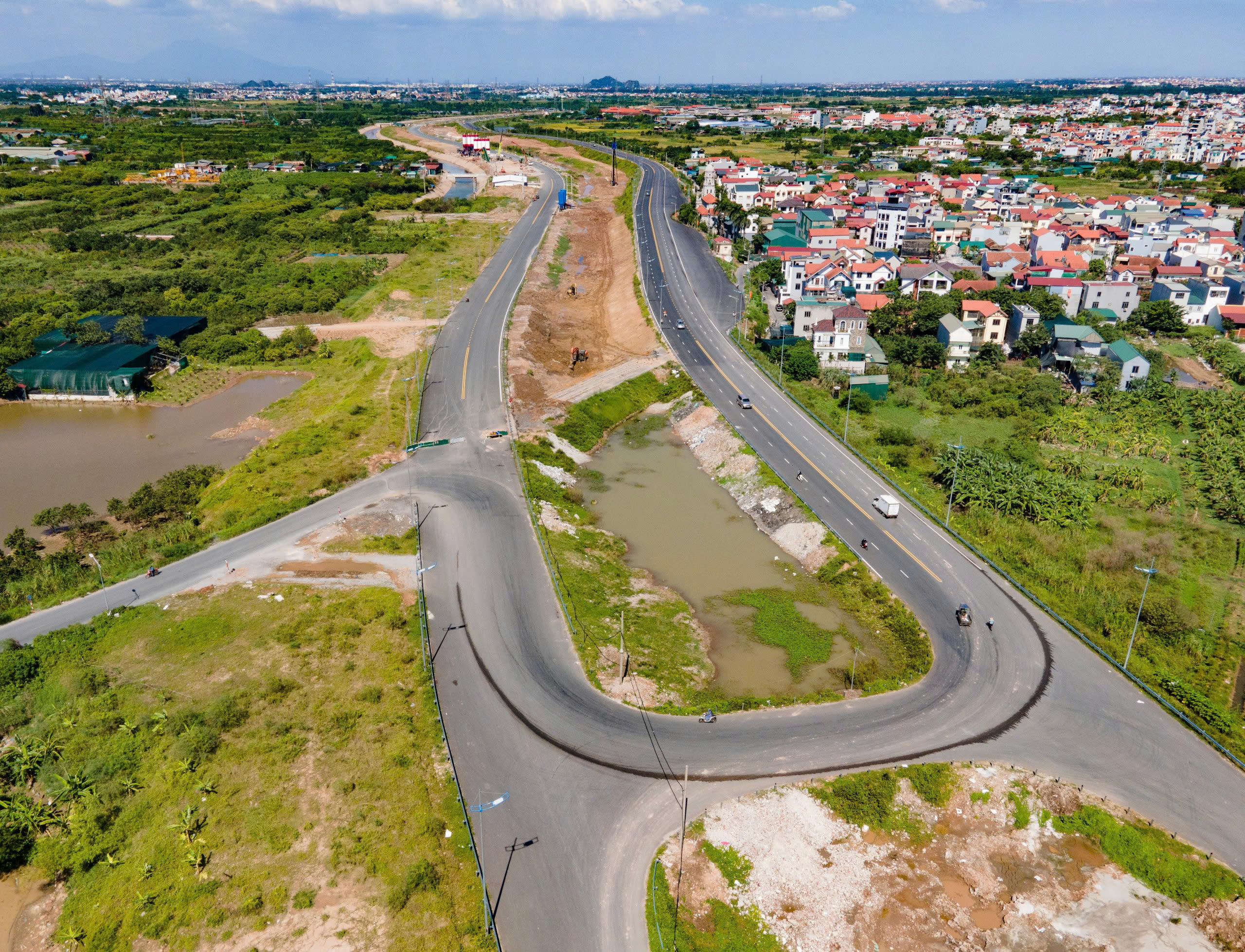 V&agrave;nh đai 4 qua H&agrave; Nội trước giờ G: 15km đường song h&agrave;nh sẵn s&agrave;ng th&ocirc;ng xe- Ảnh 6.