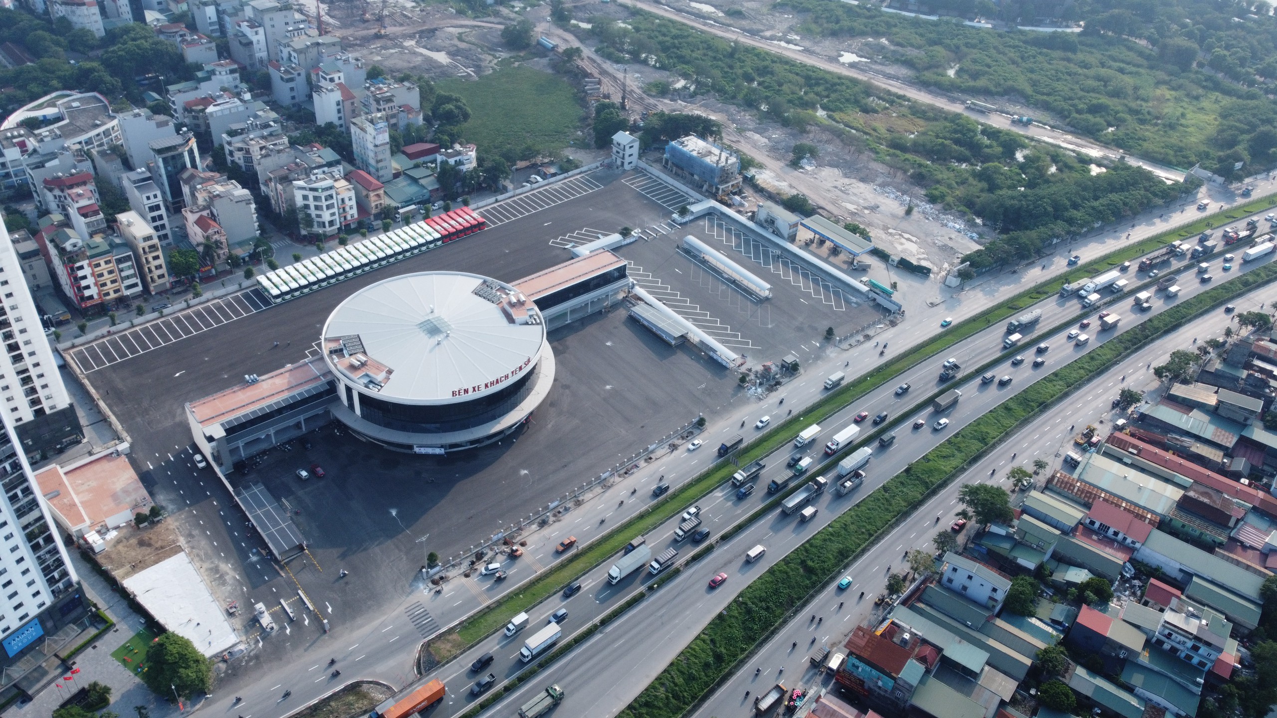 H&agrave; Nội: Cận cảnh bến xe Y&ecirc;n Sở trước giờ G, sẵn s&agrave;ng đ&oacute;n kh&aacute;ch từ 10/10- Ảnh 1.