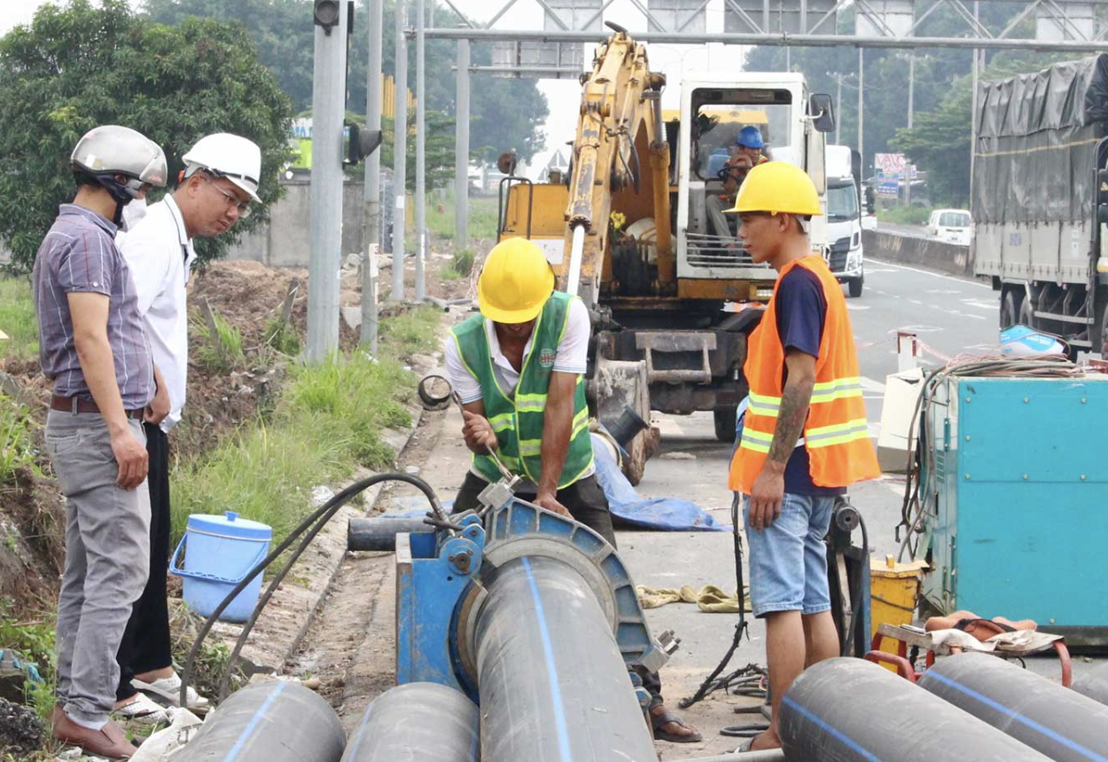 Đồng Nai đặt mục ti&ecirc;u 85% hộ d&acirc;n n&ocirc;ng th&ocirc;n d&ugrave;ng nước đạt chuẩn v&agrave;o năm 2030- Ảnh 2.