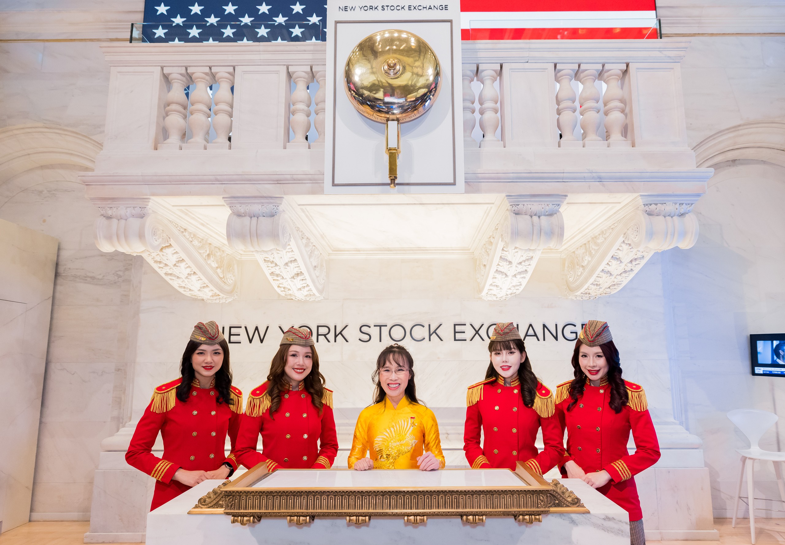 Từ NYSE nh&igrave;n ra thế giới: Dấu ấn nữ doanh nh&acirc;n Việt tr&ecirc;n h&agrave;nh tr&igrave;nh hội nhập - Ảnh 2.