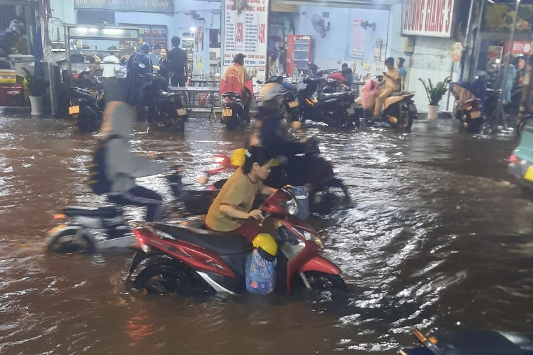 TP.HCM lên kế hoạch xử lý 50 điểm ngập, Mã Lò sắp khởi công sửa chữa- Ảnh 2.