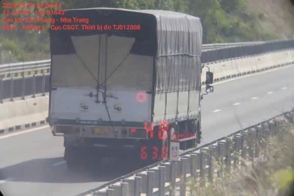 Cục CSGT tạm dừng đo tốc độ tối thiểu tại một số đoạn dốc cao tốc- Ảnh 1.