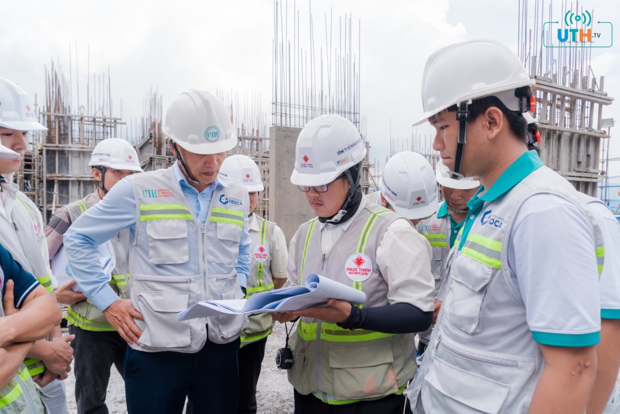 UTH r&uacute;t ngắn khoảng c&aacute;ch từ giảng đường đến doanh nghiệp- Ảnh 1.