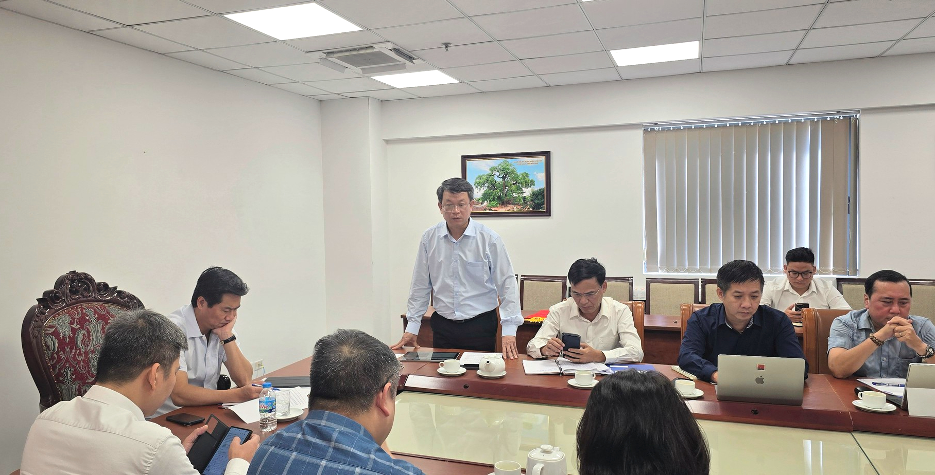 Thứ trưởng Nguyễn Tường Văn chủ tr&igrave; giao ban qu&yacute; III/2026 của Cục Ph&aacute;t triển đ&ocirc; thị - Ảnh 2.