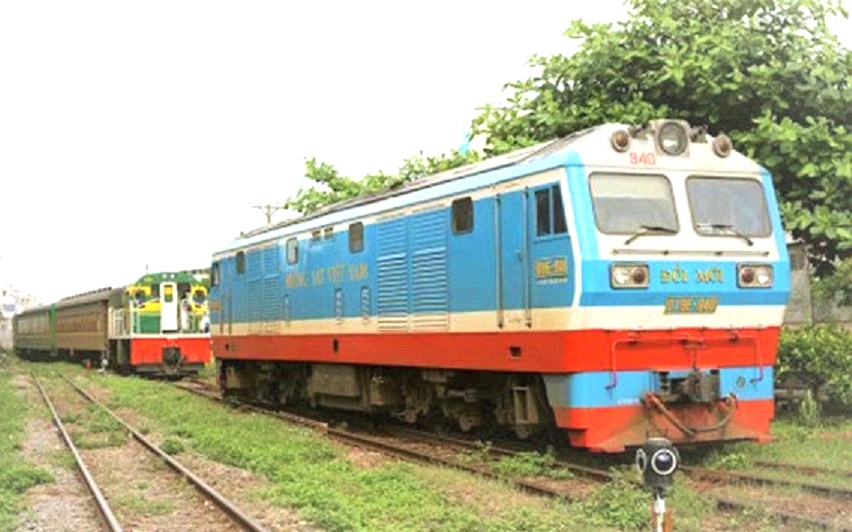 Tiếp nhận đầu m&aacute;y c&ocirc;ng suất lớn, đường sắt tăng năng lực sức k&eacute;o - Ảnh 3.