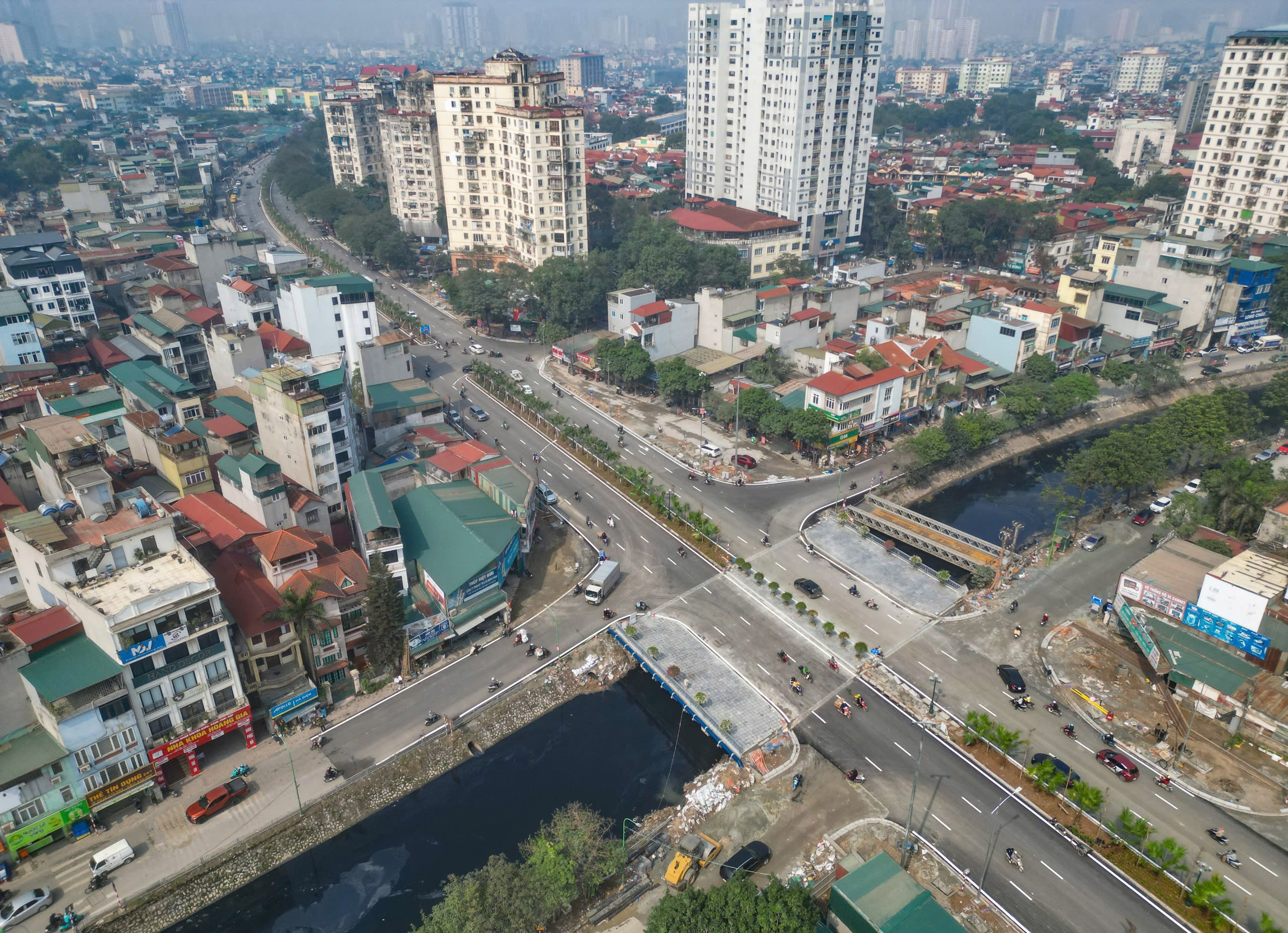 H&agrave; Nội: Giao th&ocirc;ng th&ocirc;ng tho&aacute;ng ng&agrave;y đầu th&ocirc;ng xe hầm chui Kim Đồng v&agrave; đường V&agrave;nh đai 2,5- Ảnh 2.